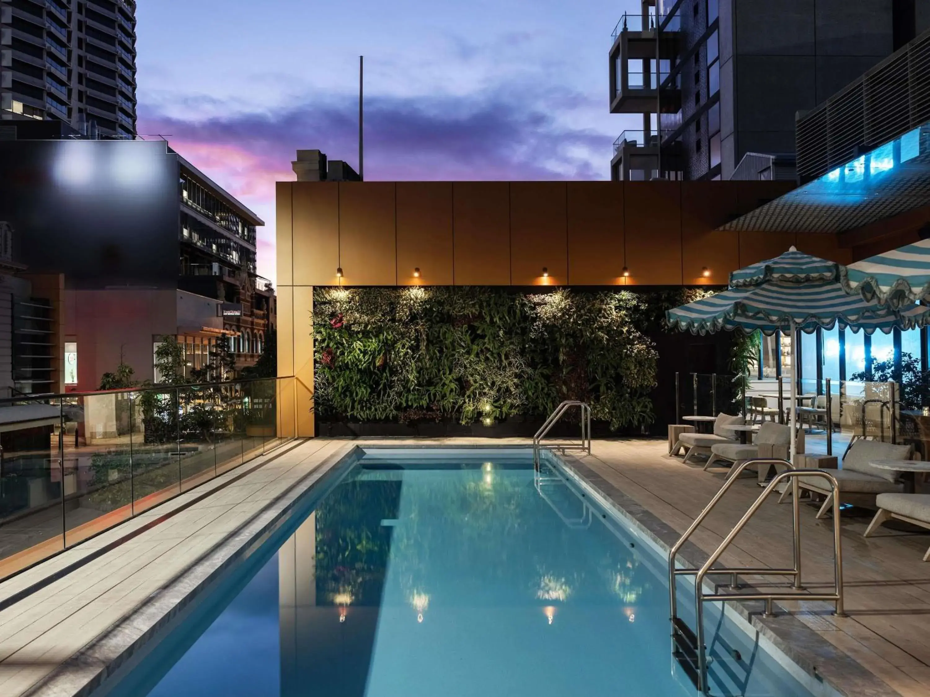 Restaurant/places to eat in The Adnate Perth - Art Series Restaurant/places to eat in The Adnate Perth - Art Series