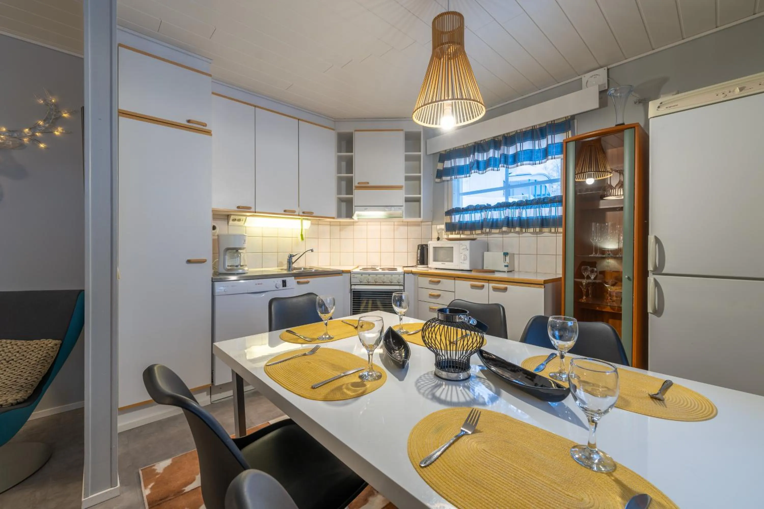 Kitchen or kitchenette in Kuukkeli Apartments