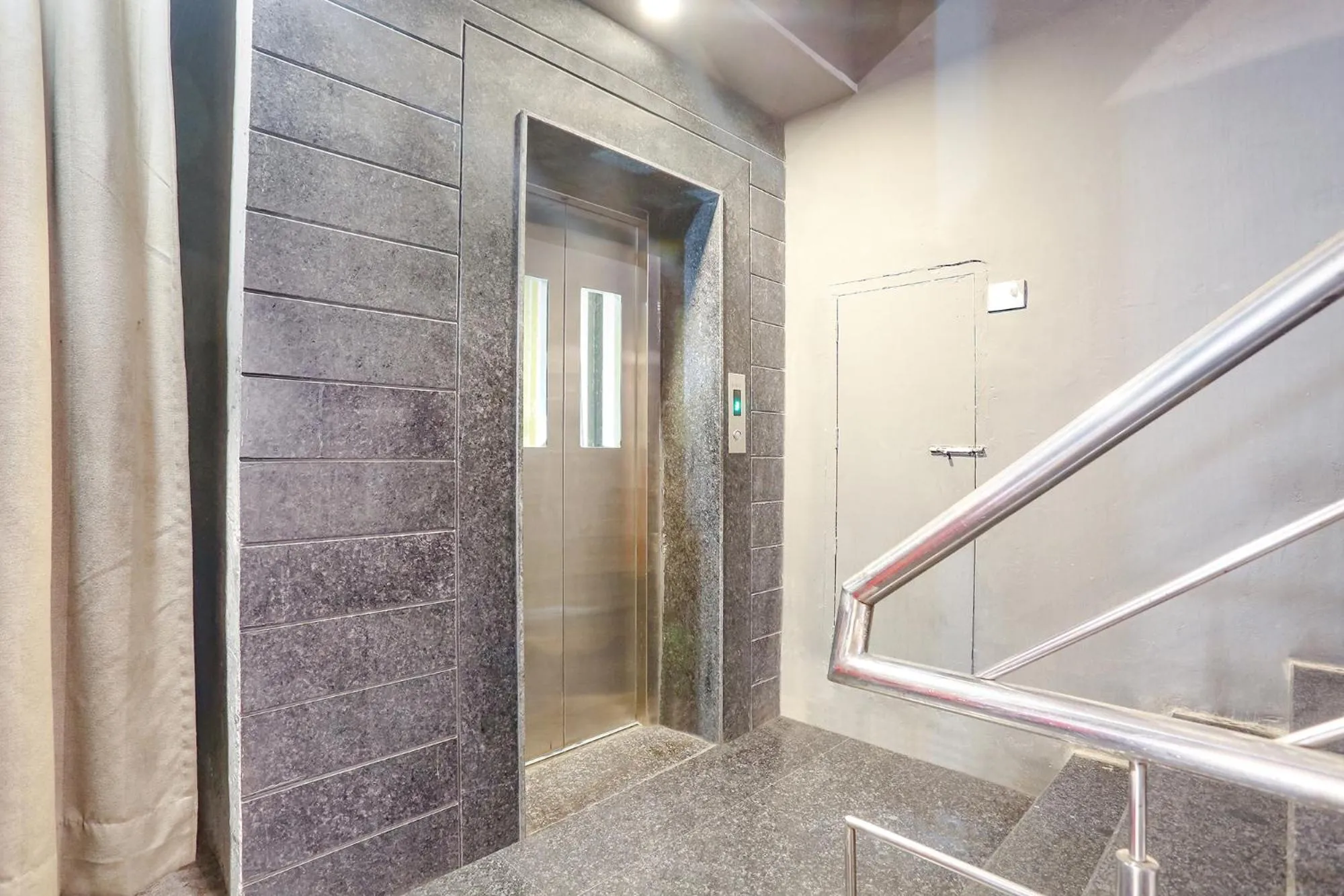 elevator in FabExpress PP Residency