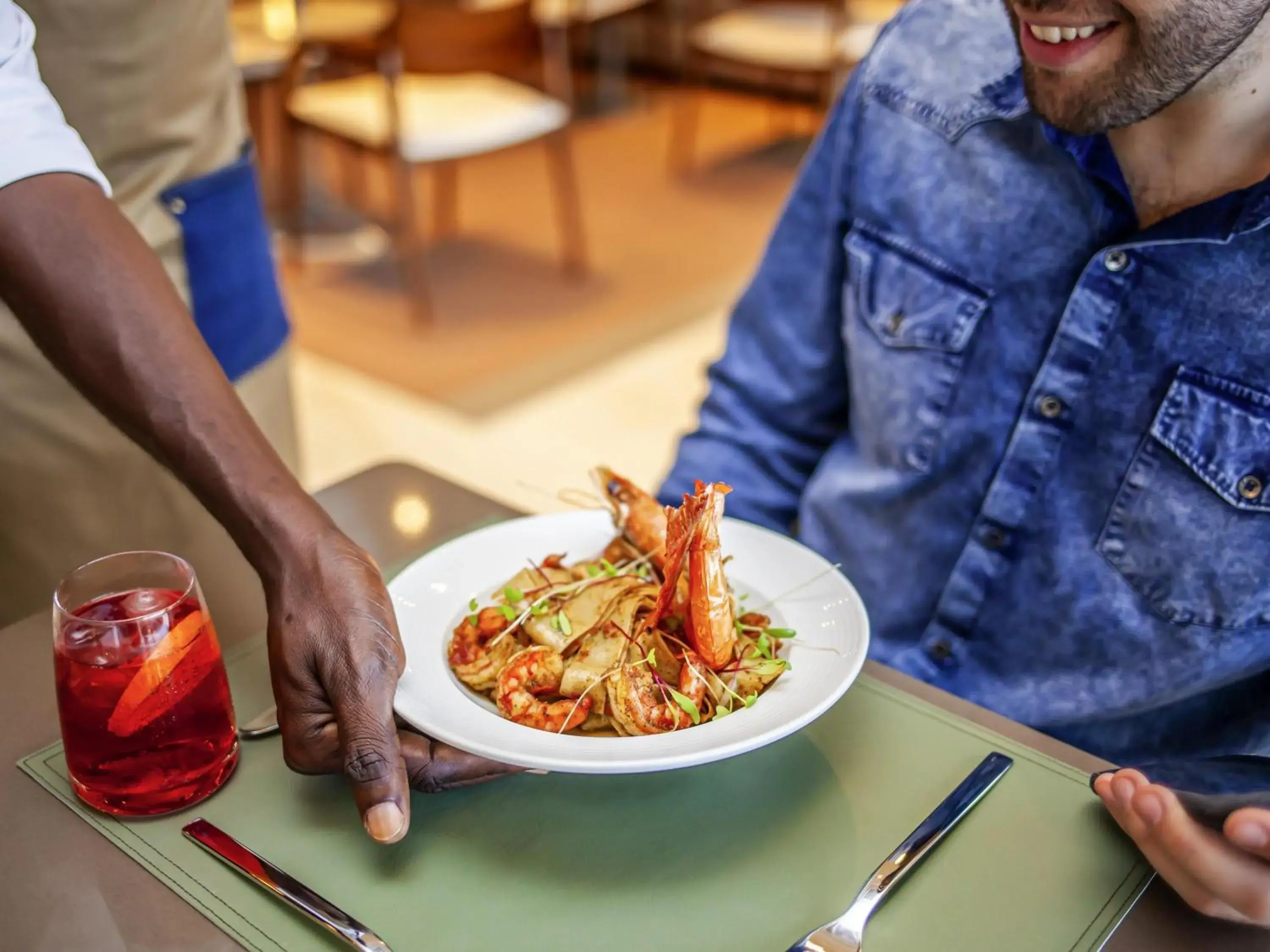 Restaurant/places to eat in Mercure Itajai Navegantes Restaurant/places to eat in Mercure Itajai Navegantes