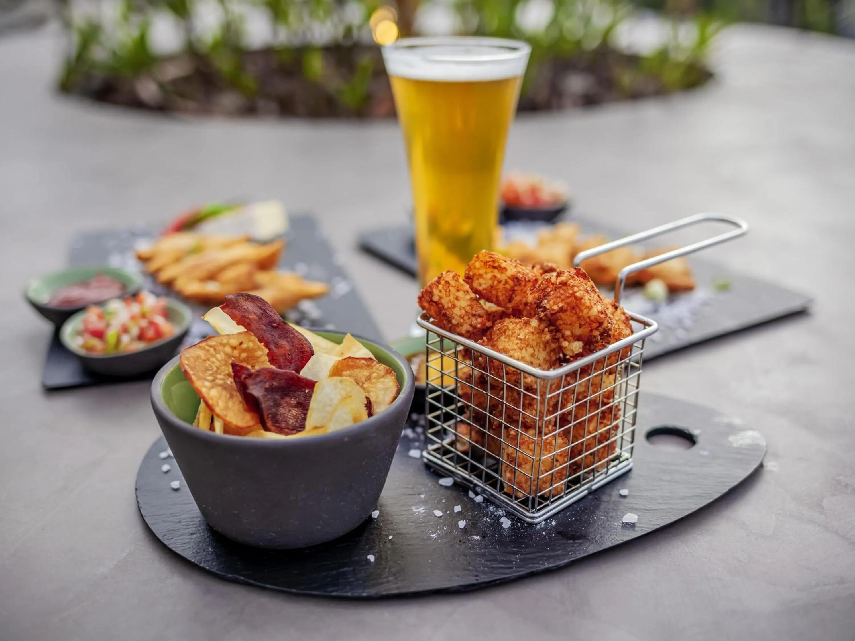 Lounge or bar in Mercure Itajai Navegantes