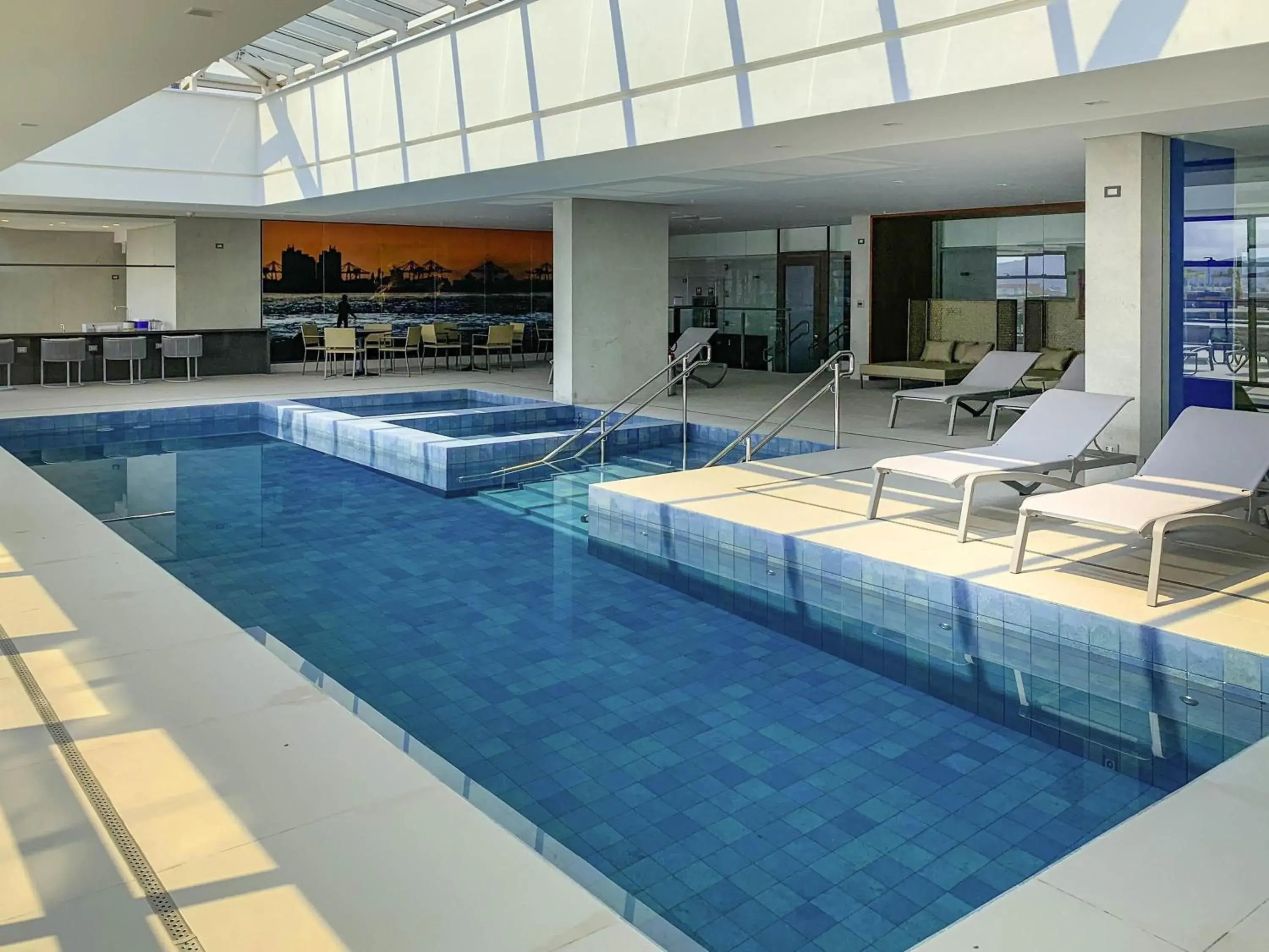 Property building in Mercure Itajai Navegantes Property building in Mercure Itajai Navegantes