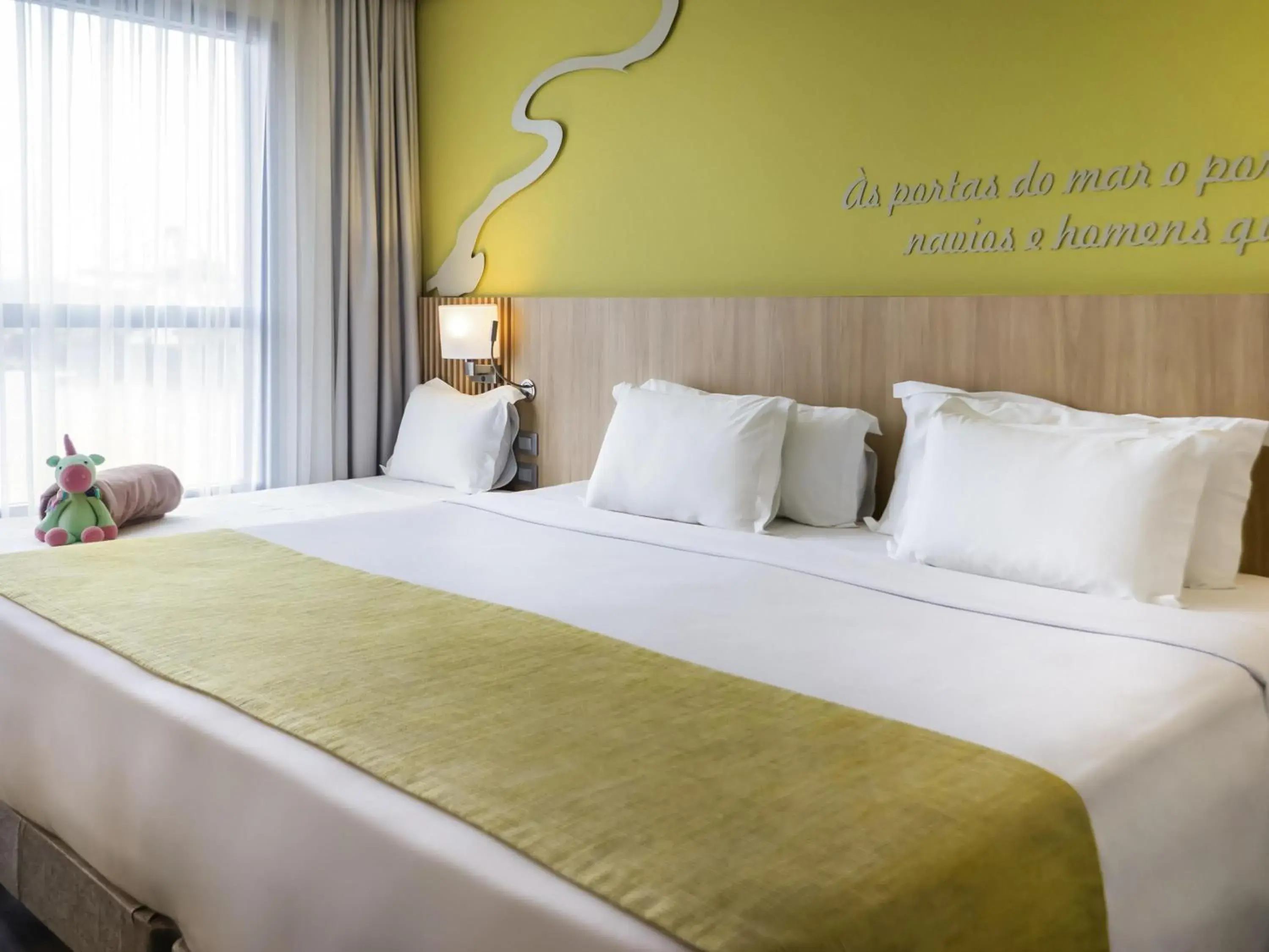 Bedroom, Bed in Mercure Itajai Navegantes Bedroom, Bed in Mercure Itajai Navegantes