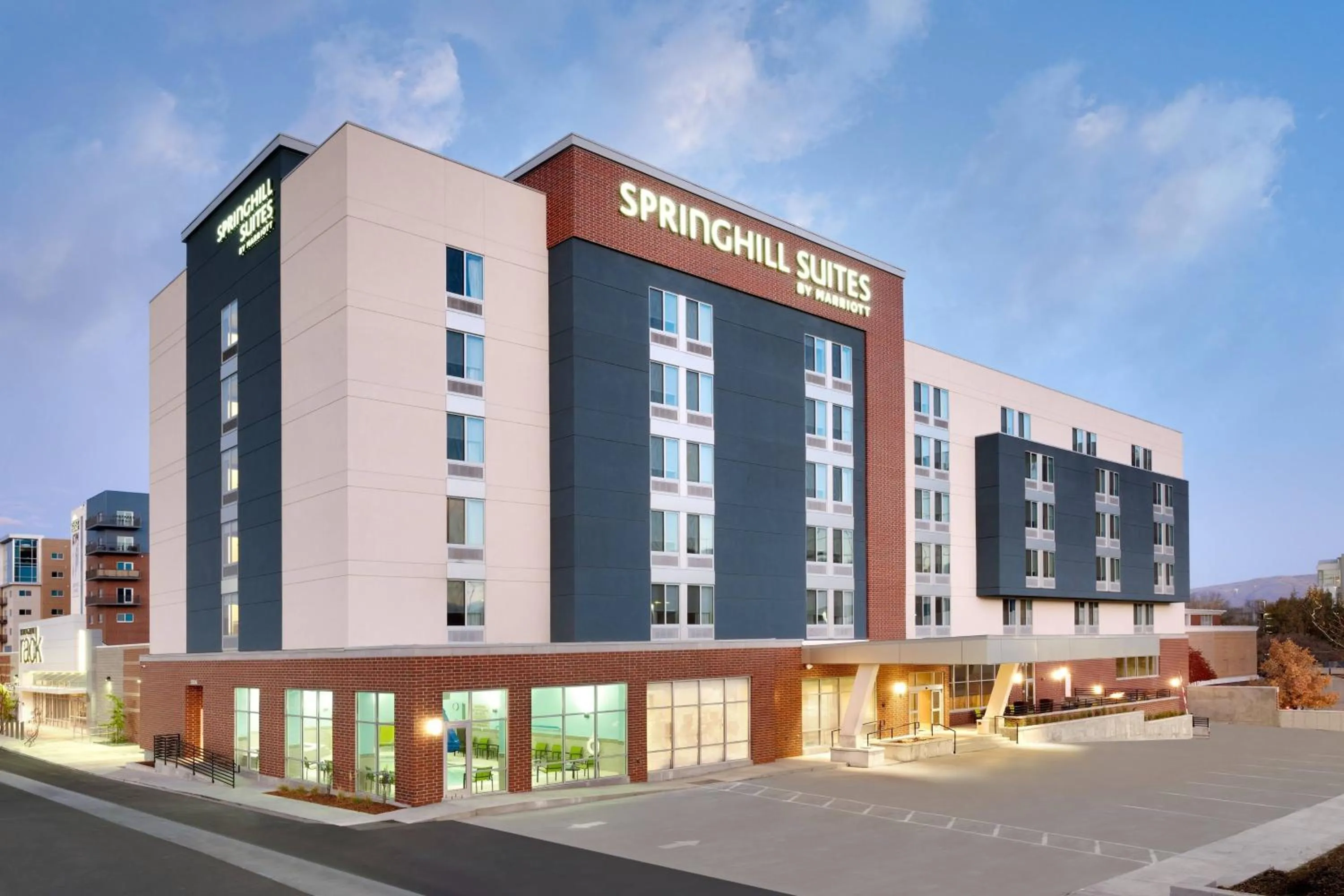 Property building in SpringHill Suites by Marriott Salt Lake City Sugar House