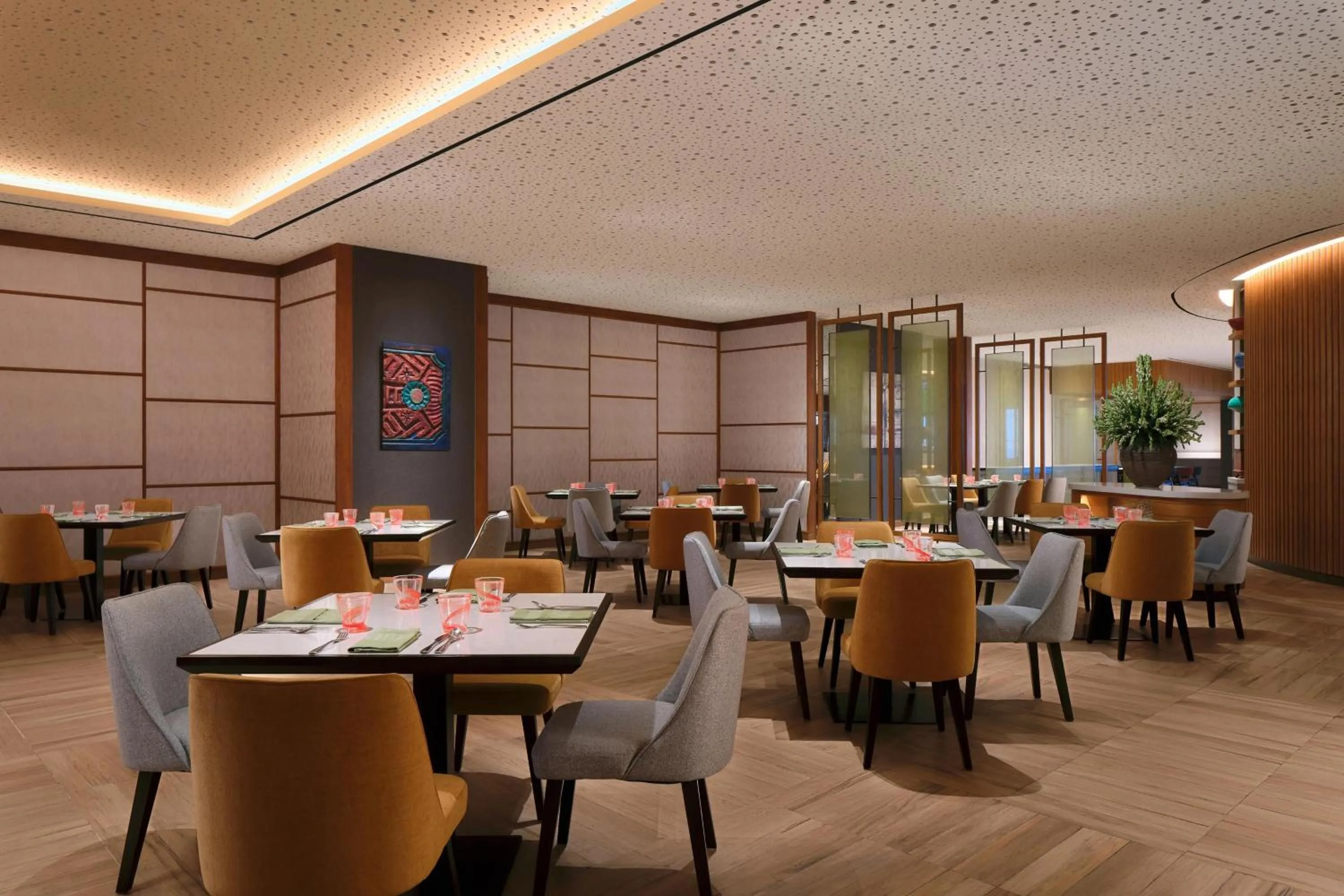 Restaurant/places to eat in Four Points by Sheraton Surabaya, Pakuwon Indah