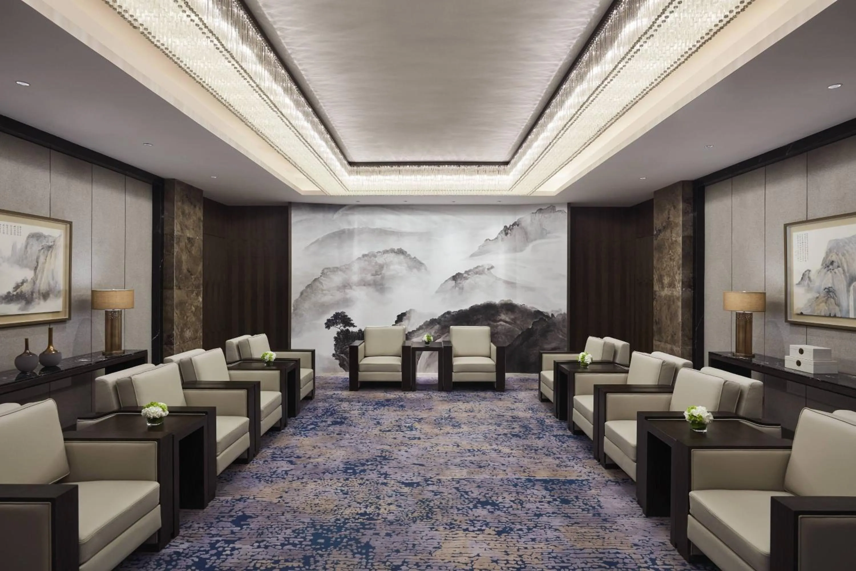 Lobby or reception in Xuzhou Marriott Hotel Lakeview