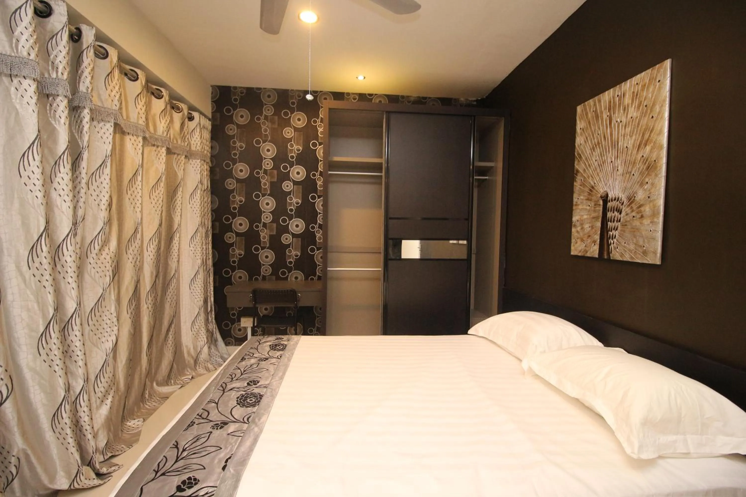 Bed in JJH Serviced Apartments near Serangoon MRT
