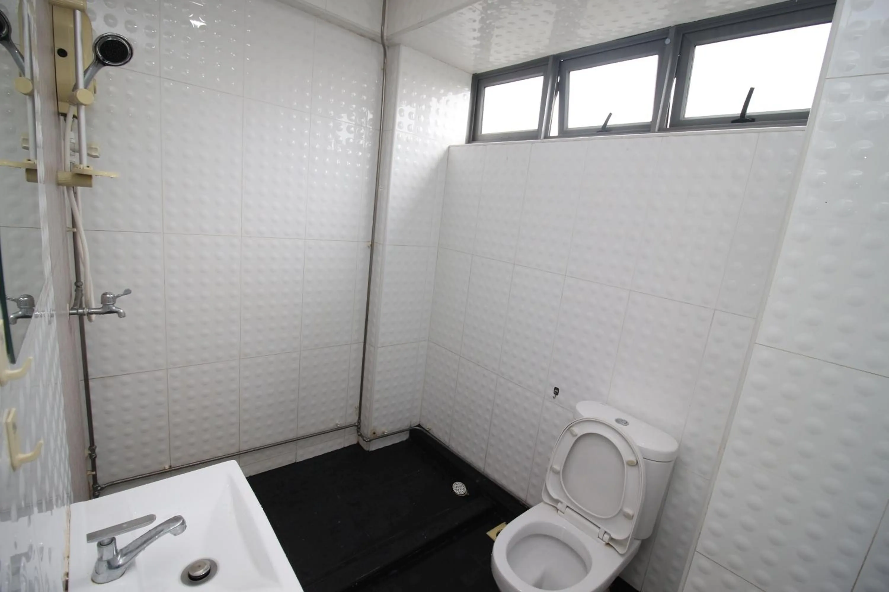 JJH Serviced Apartments near Serangoon MRT