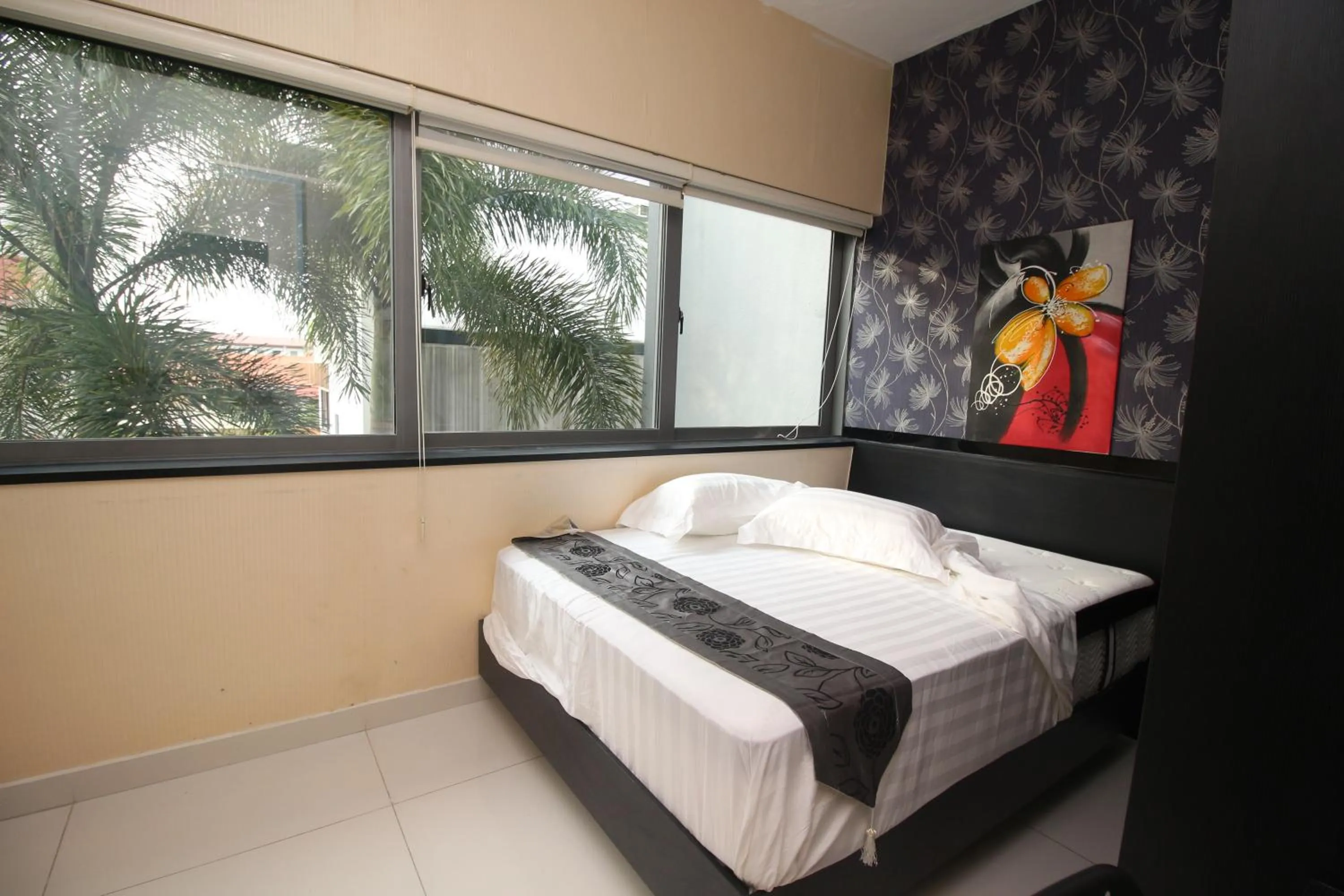 Bed in JJH Serviced Apartments near Serangoon MRT