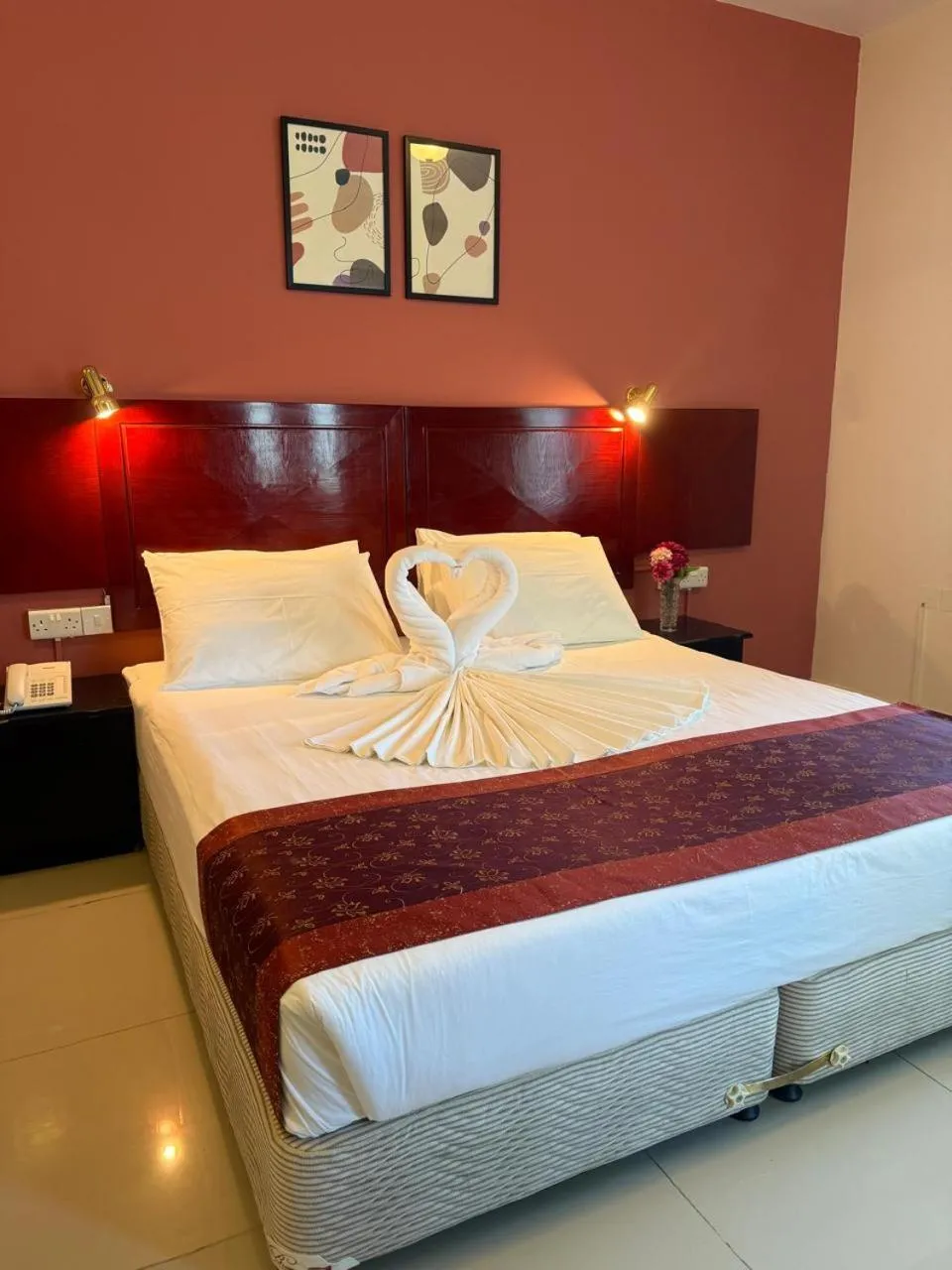 Bed in Hotel Summersands Al Wadi Al kabir