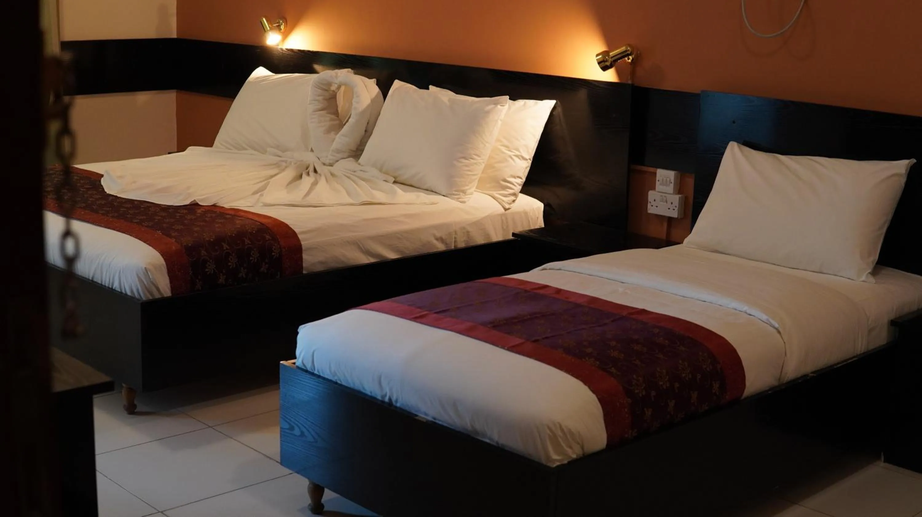 Bed in Hotel Summersands Al Wadi Al kabir