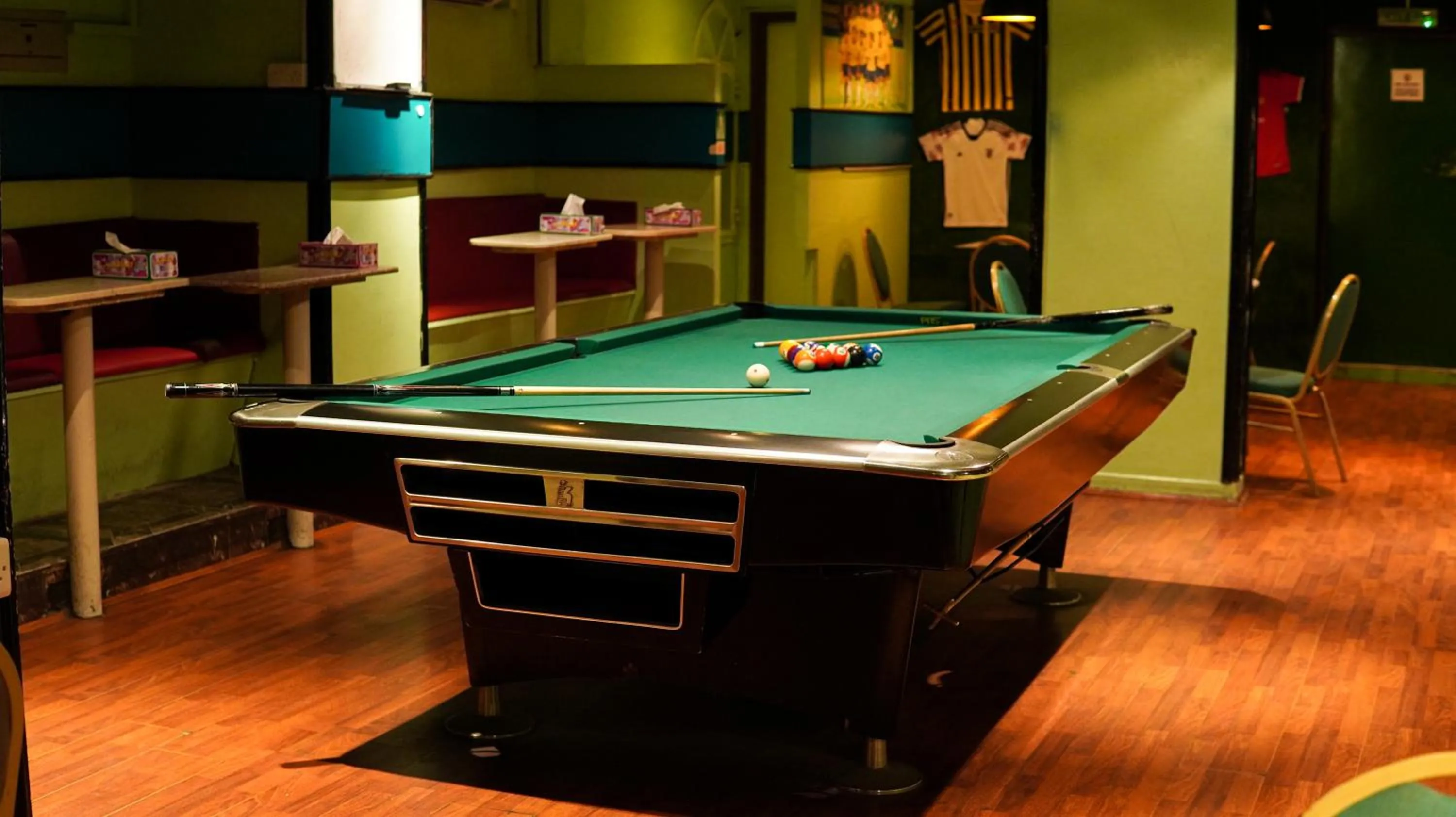 Billiard in Hotel Summersands Al Wadi Al kabir