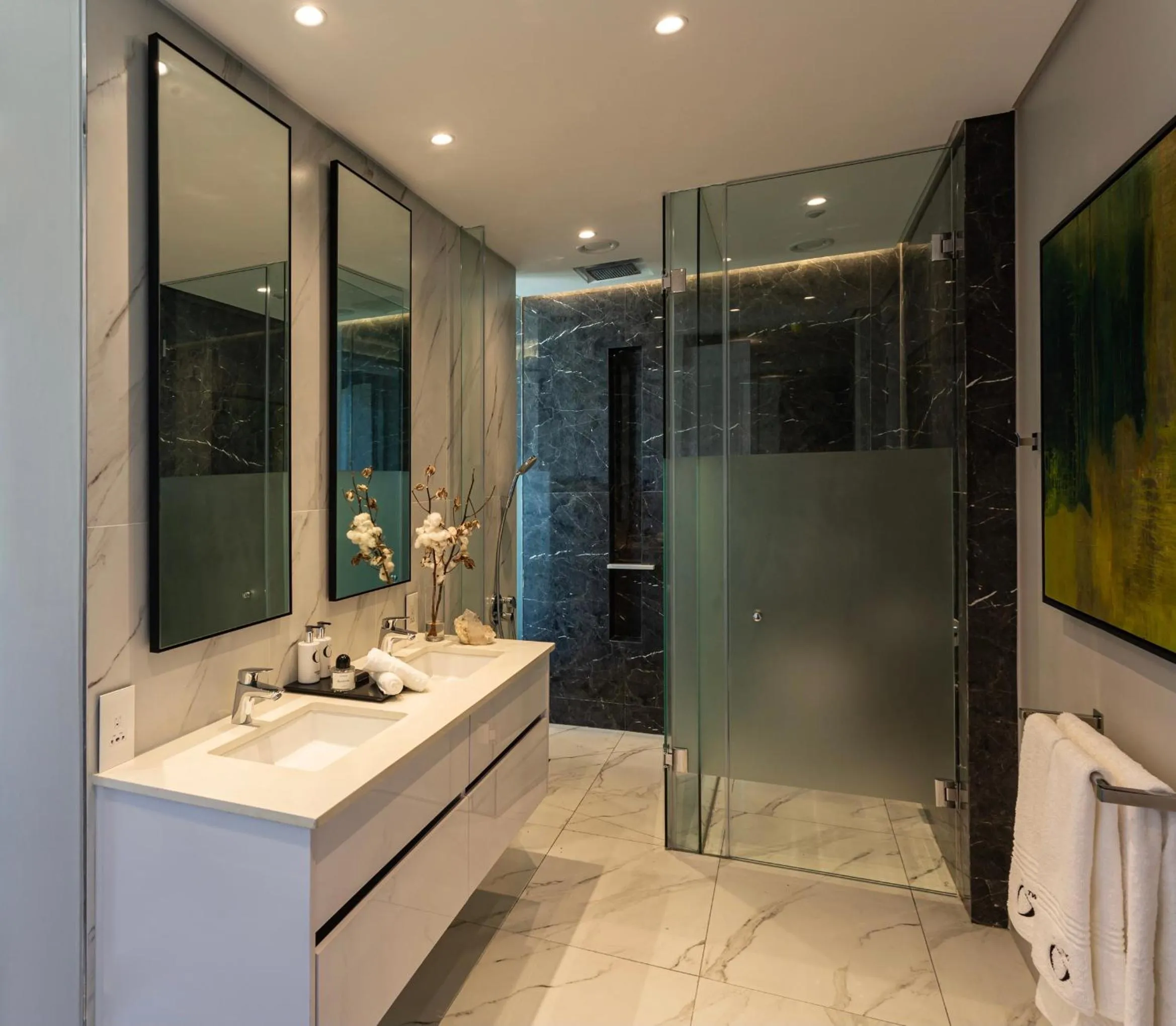 Bathroom in O' Two Hotel