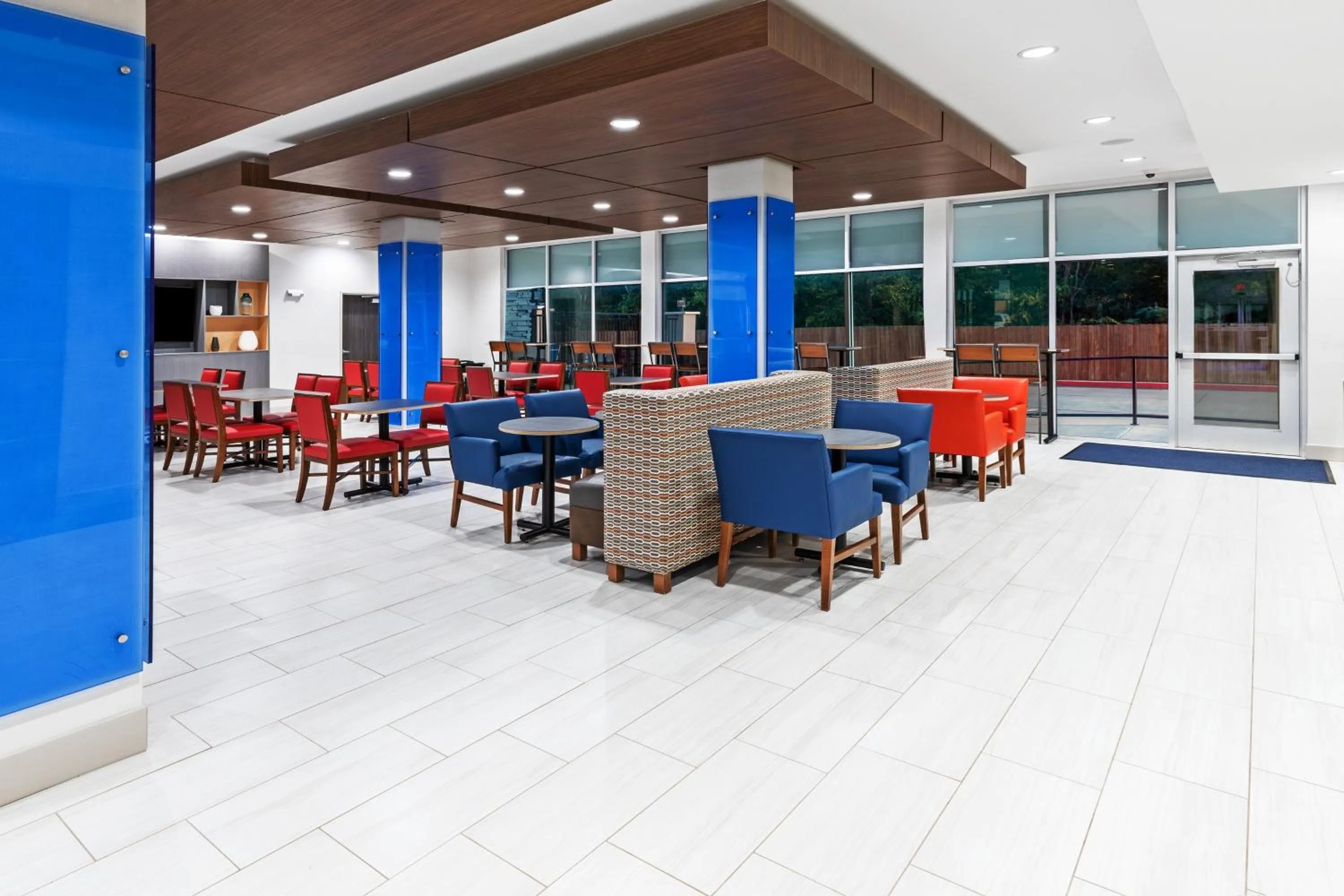 Breakfast in Holiday Inn Express & Suites - Denton - Sanger by IHG