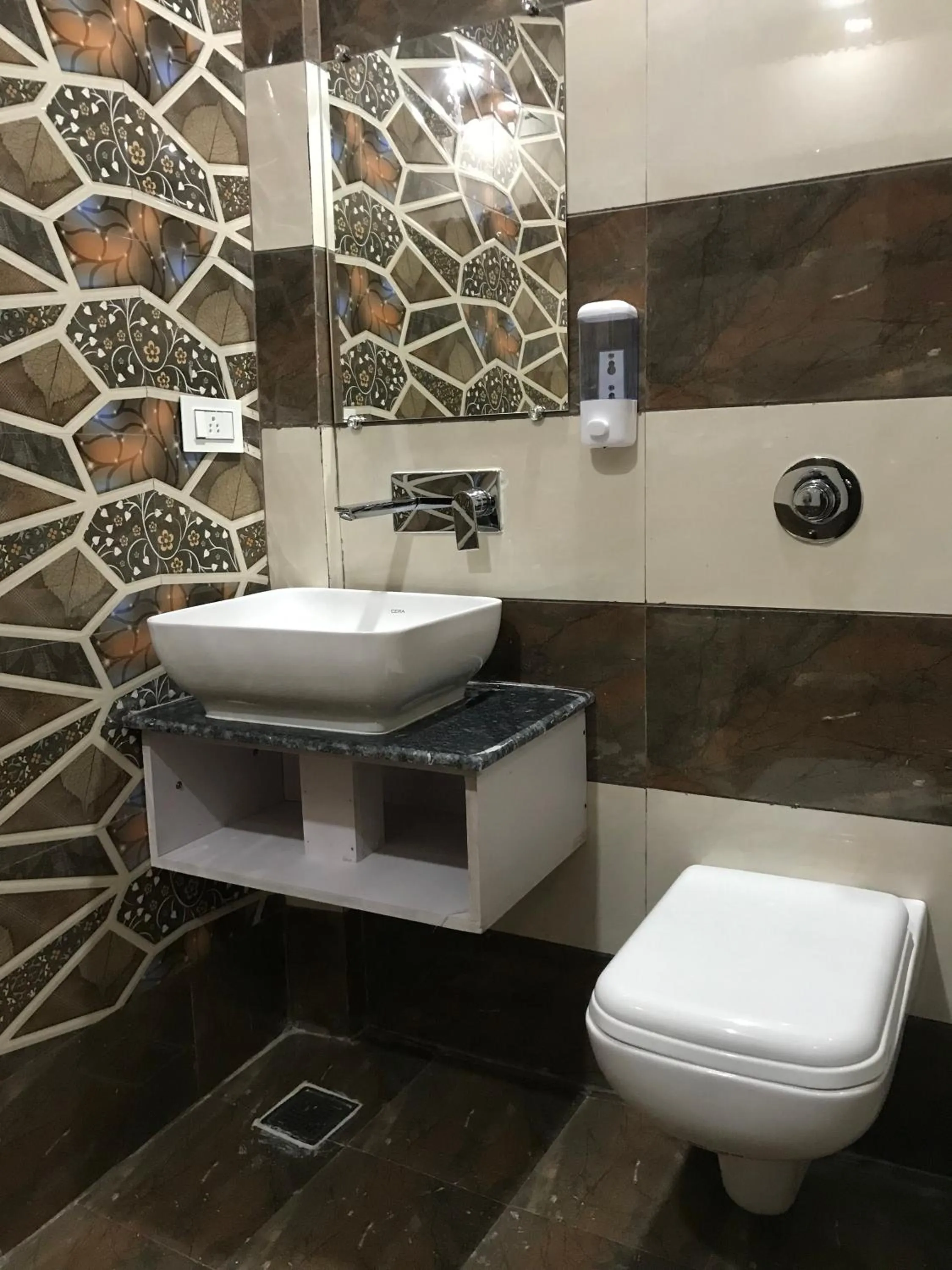 Bathroom in Hotel Kabir Residency