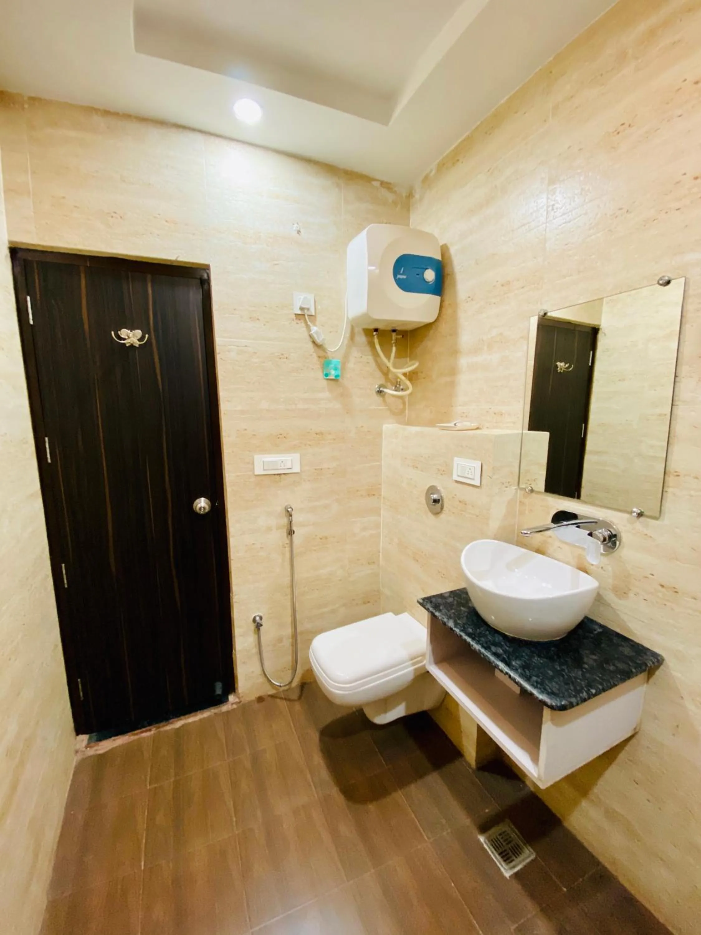 Bathroom in Hotel Kabir Residency