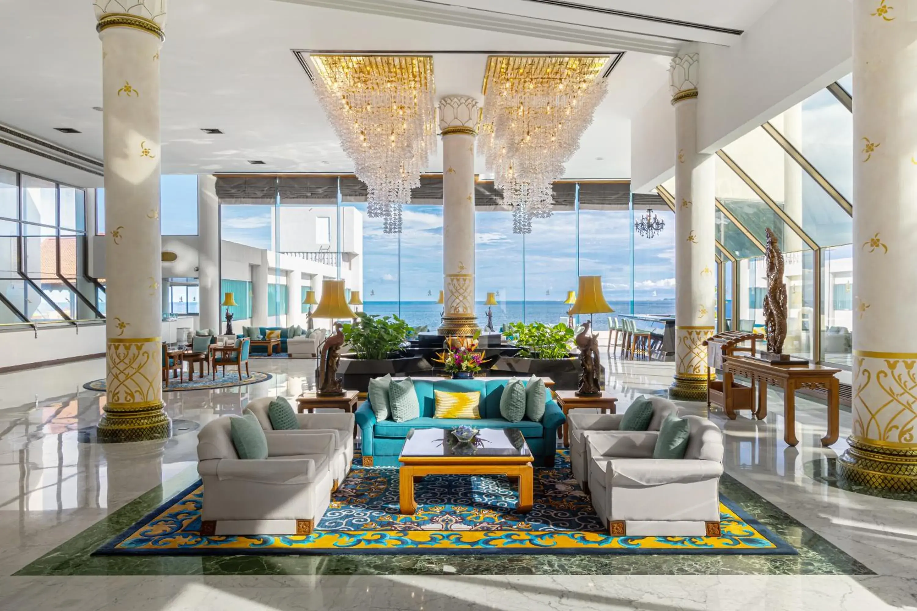 Lobby or reception in Royal Wing Suites & Spa Pattaya Lobby or reception in Royal Wing Suites & Spa Pattaya