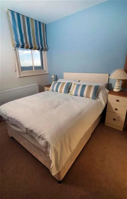 Day, Bed in The Paris Hotel