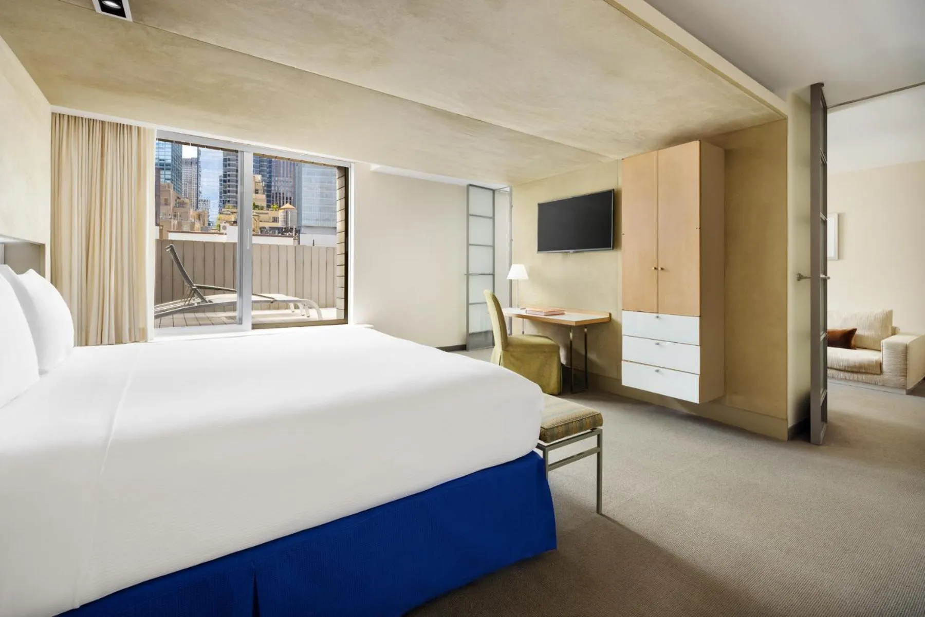 Bedroom, Bed in The Shoreham