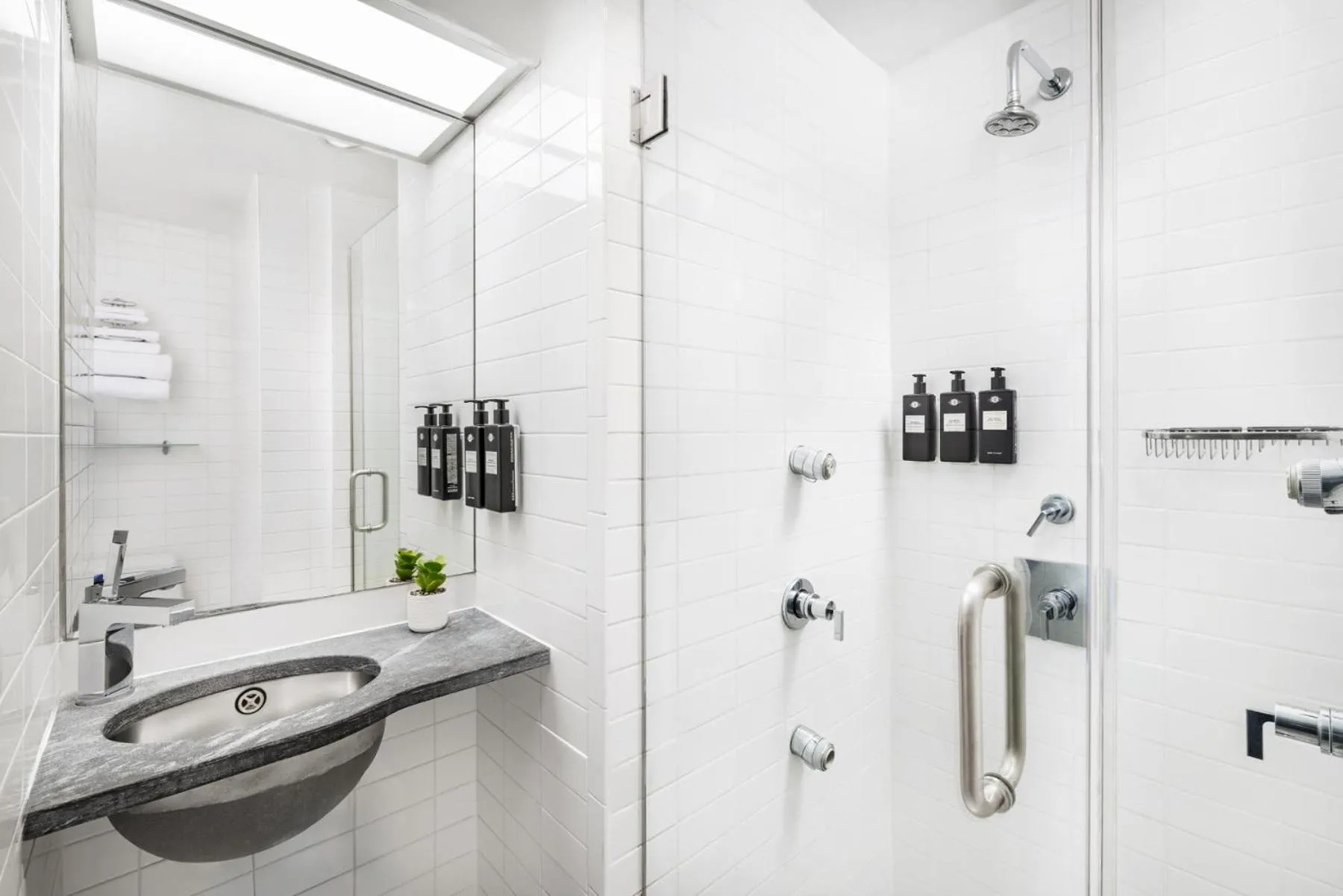 Shower in The Shoreham