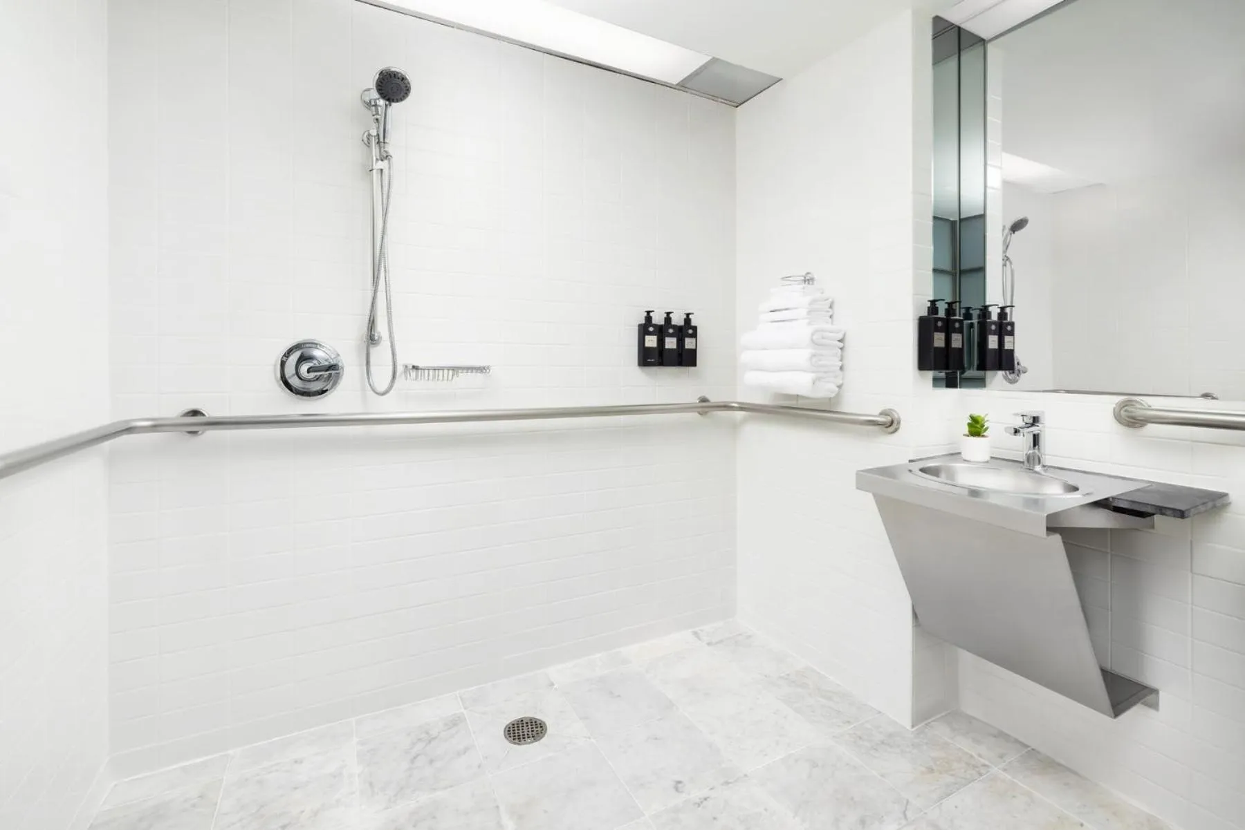 Shower in The Shoreham