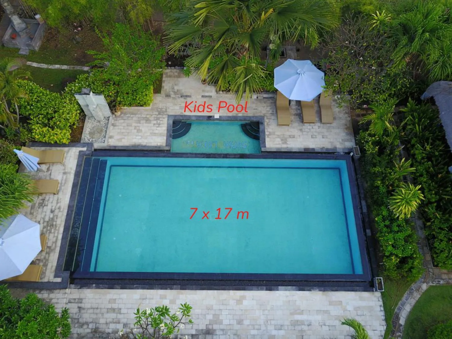 Pool view in Sunia Loka Bungalows & Dive Center