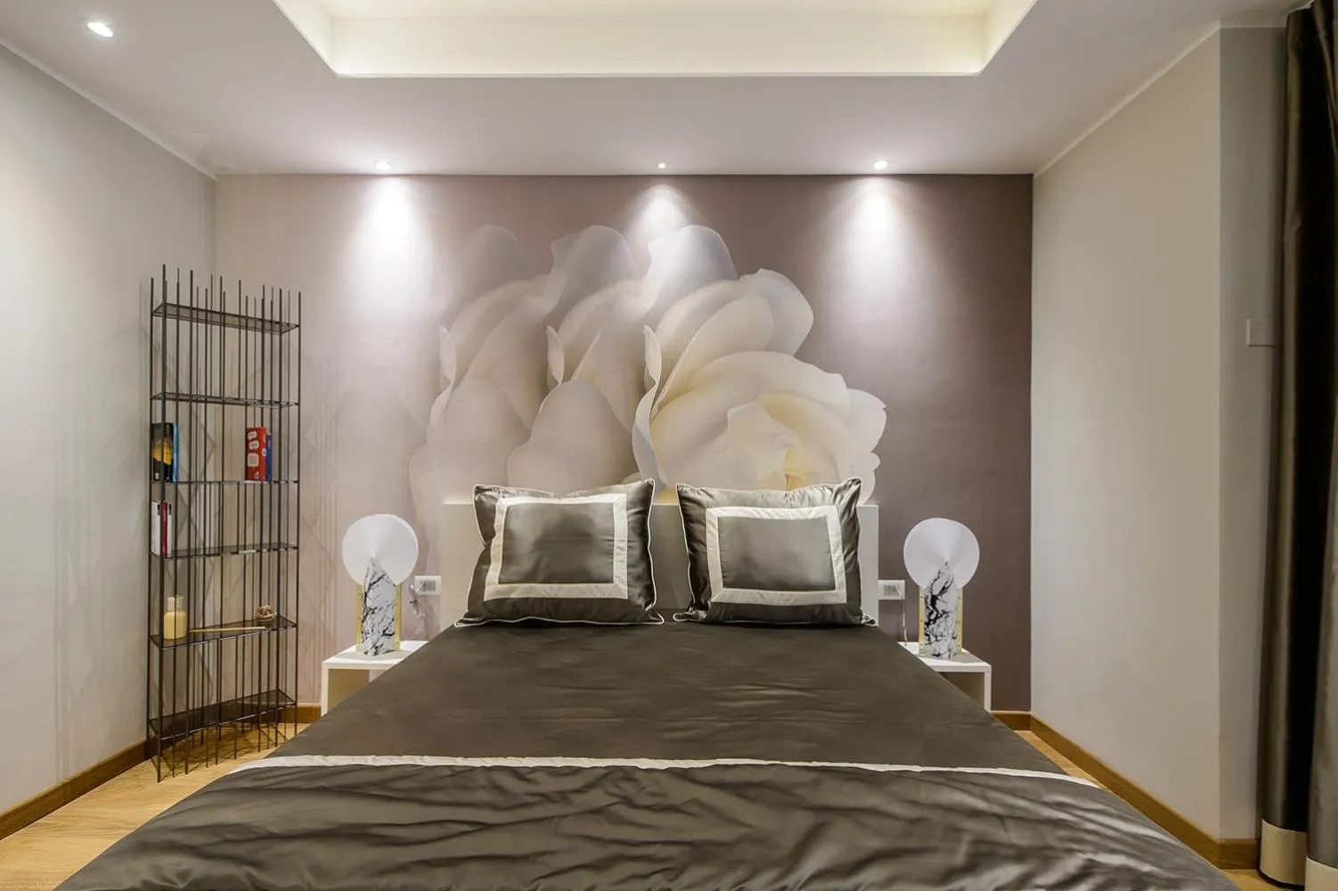 Bed in Quarto Novo Suite