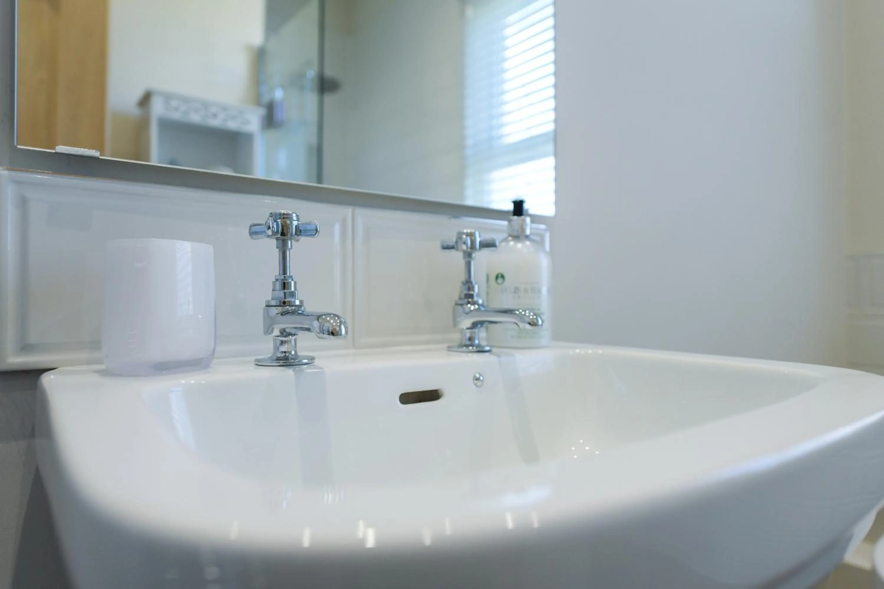 Bathroom in Borrowfield Lodge