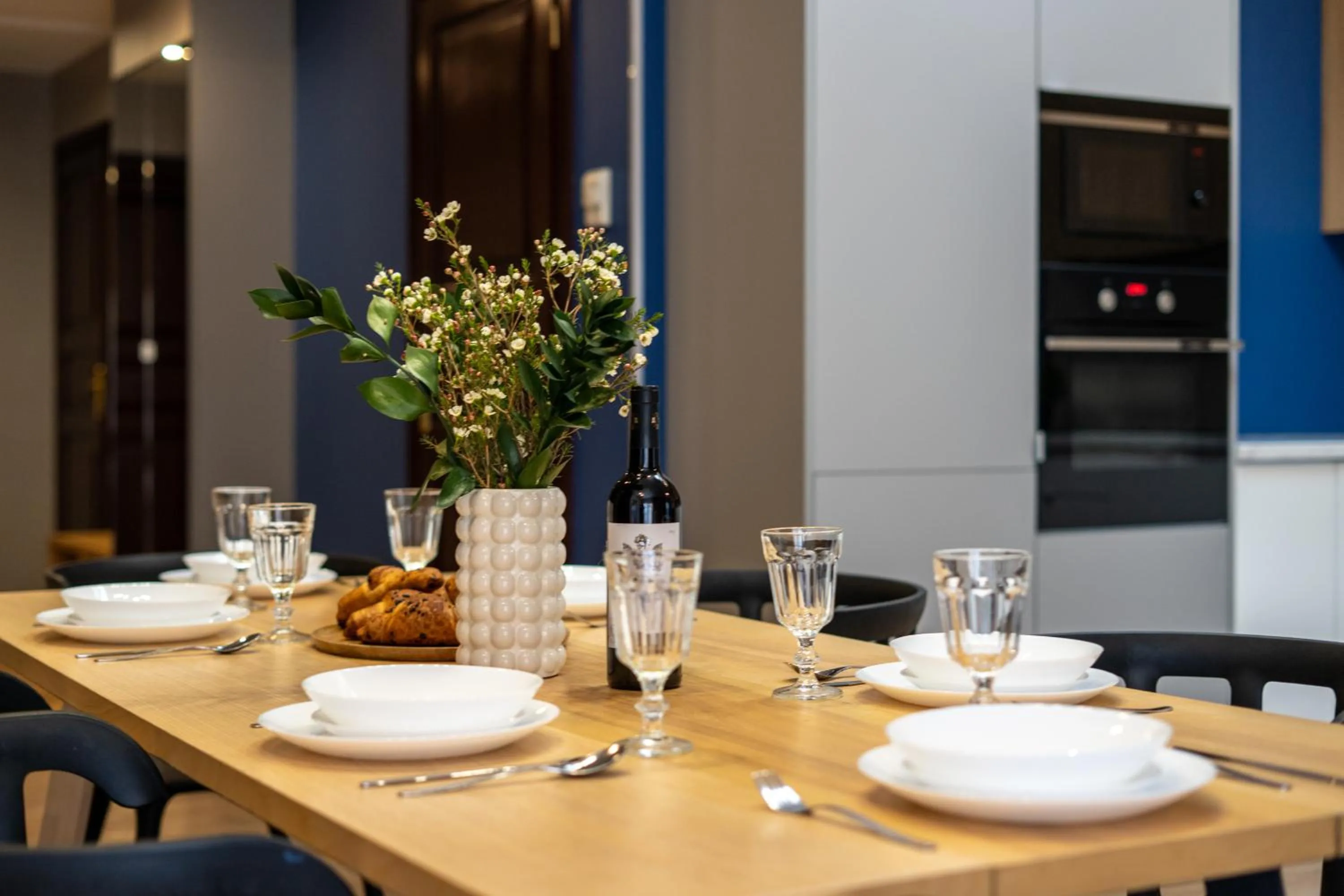 Kitchen or kitchenette in Szewska 7 Apartments