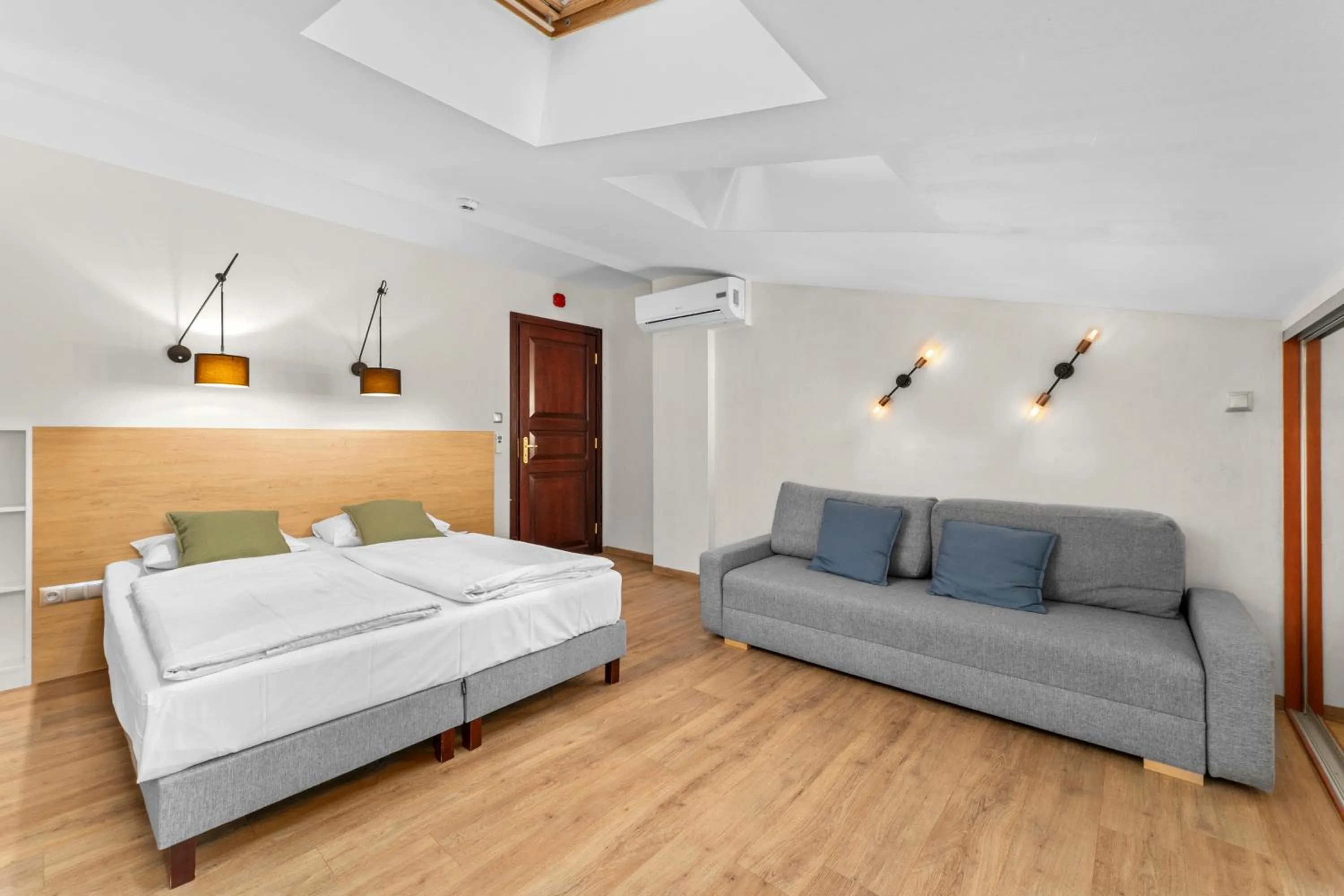 Bedroom, Bed in Szewska 7 Apartments