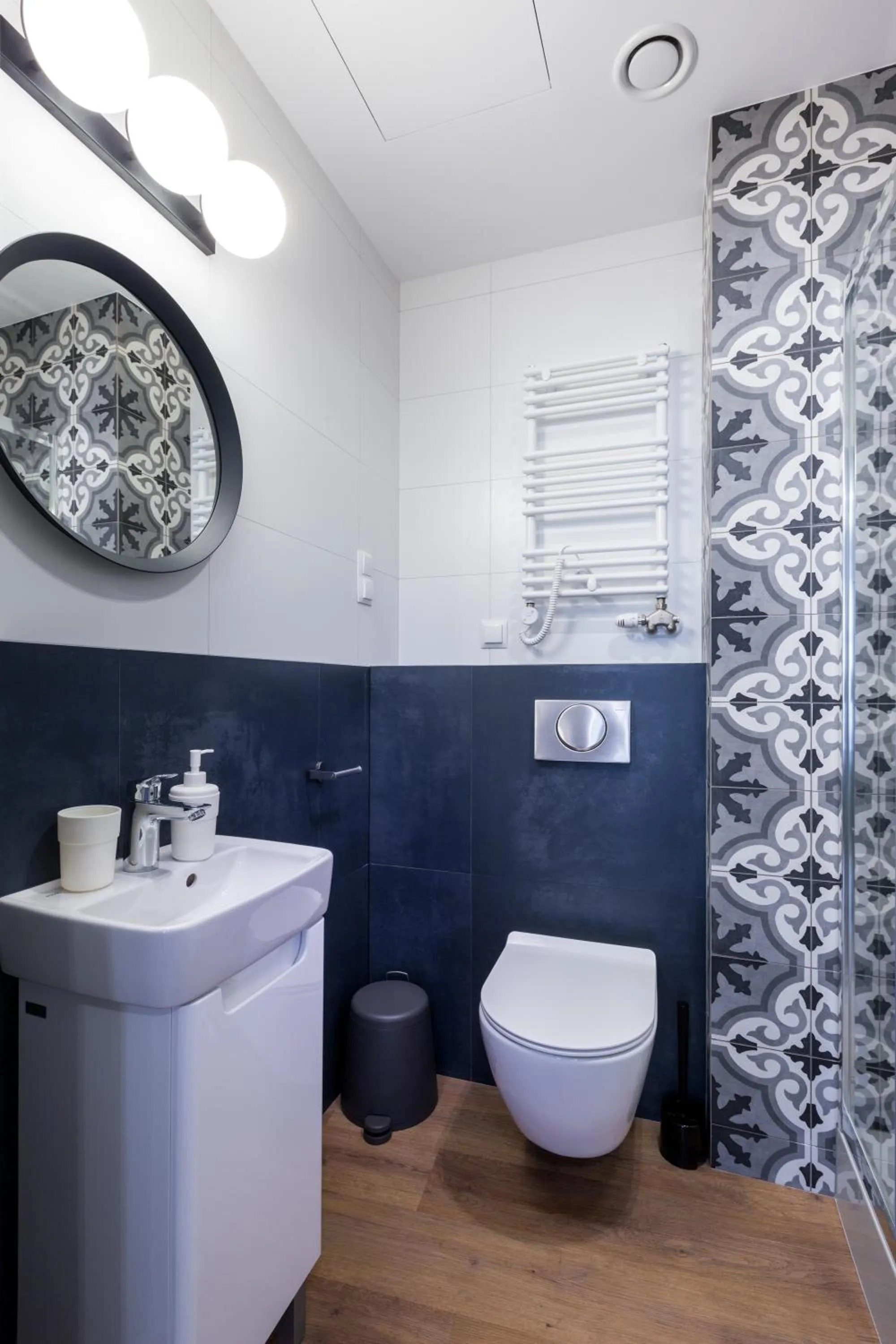 Shower in Szewska 7 Apartments