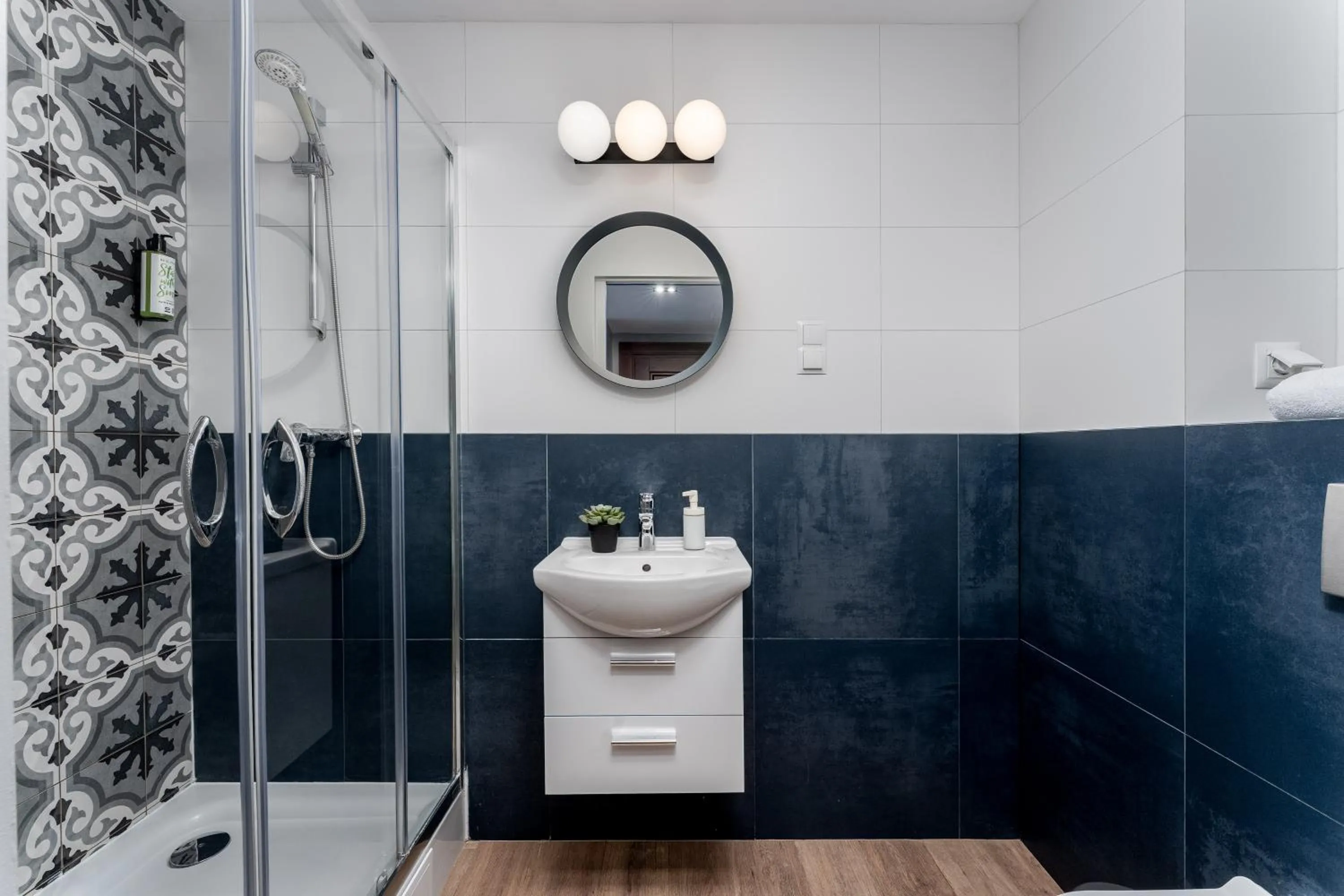 Shower in Szewska 7 Apartments