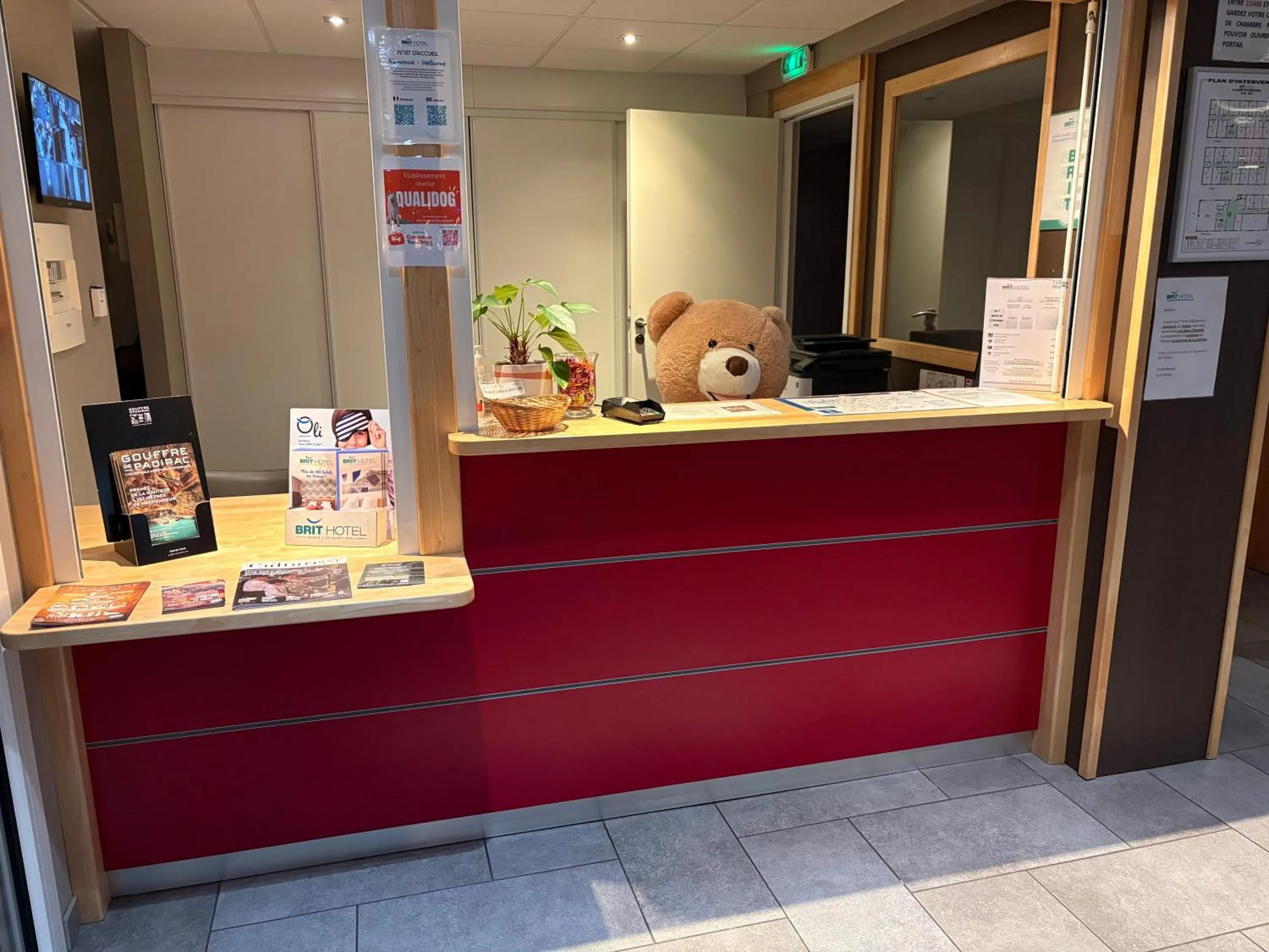 Brit Hotel Confort Villeneuve Sur Lot