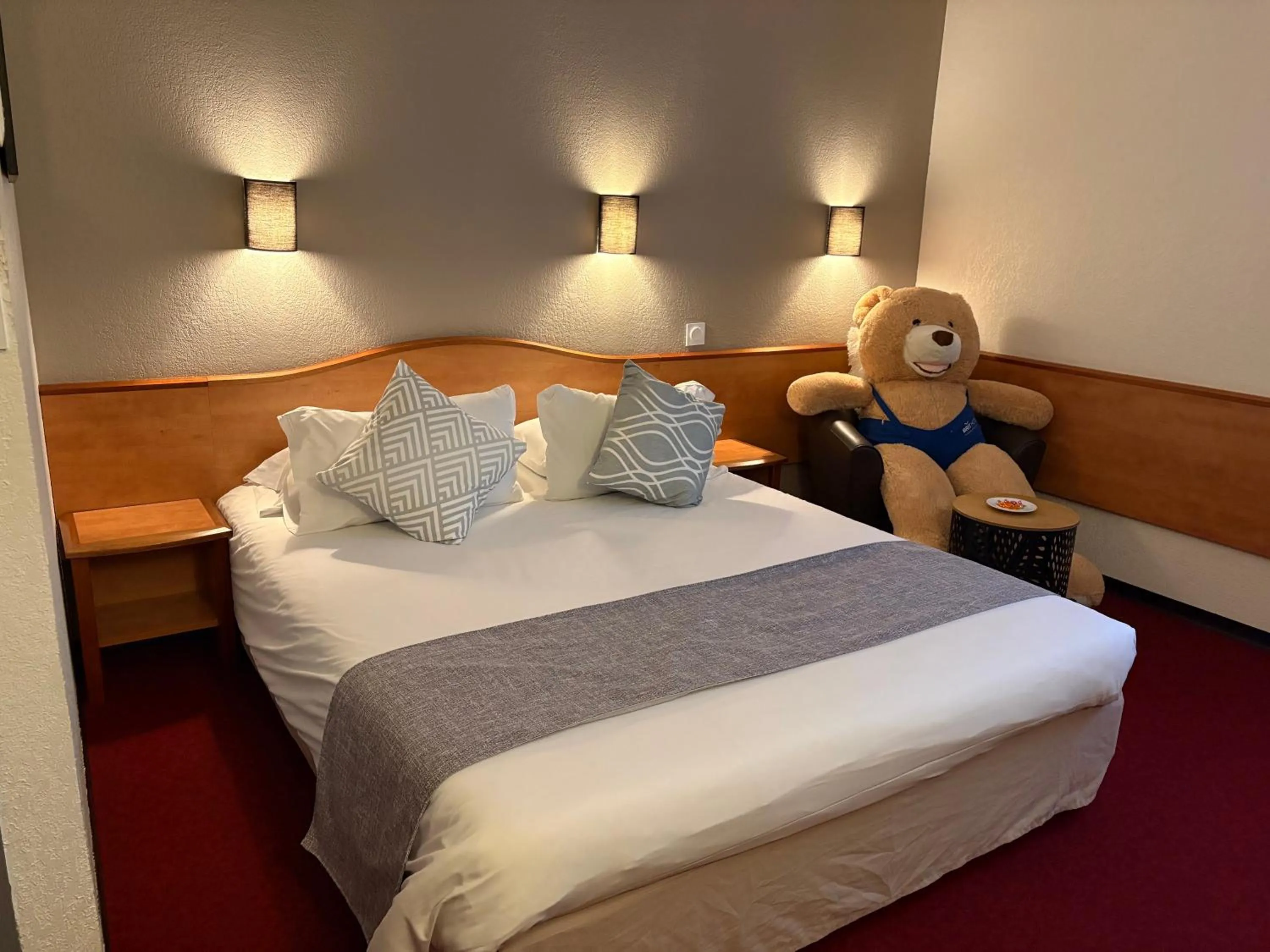 Bed in Brit Hotel Confort Villeneuve Sur Lot