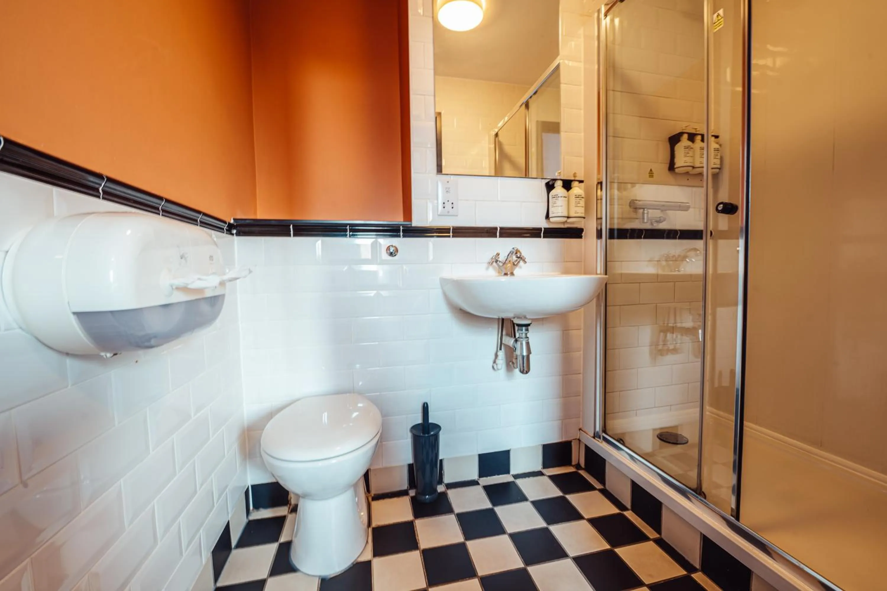 Toilet in Kabannas Liverpool