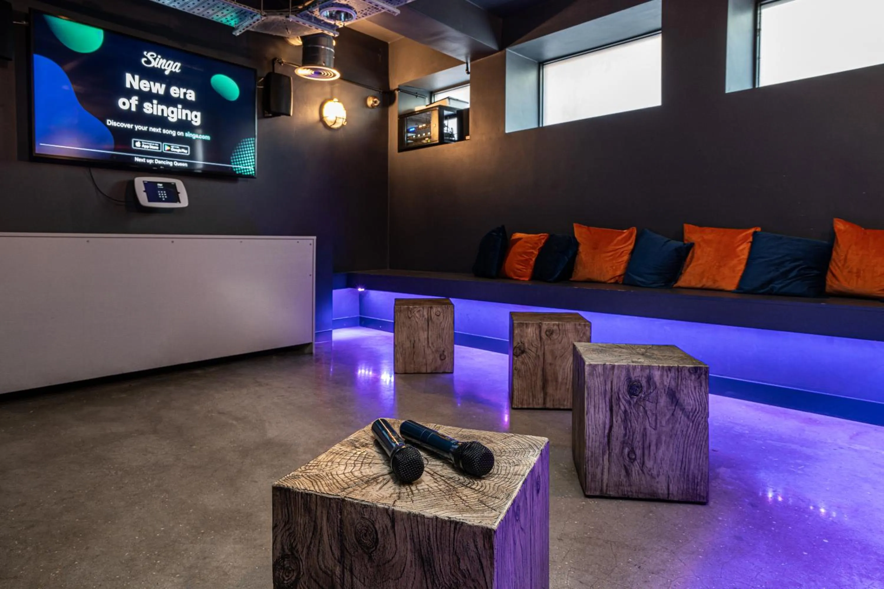 Karaoke in Kabannas Liverpool