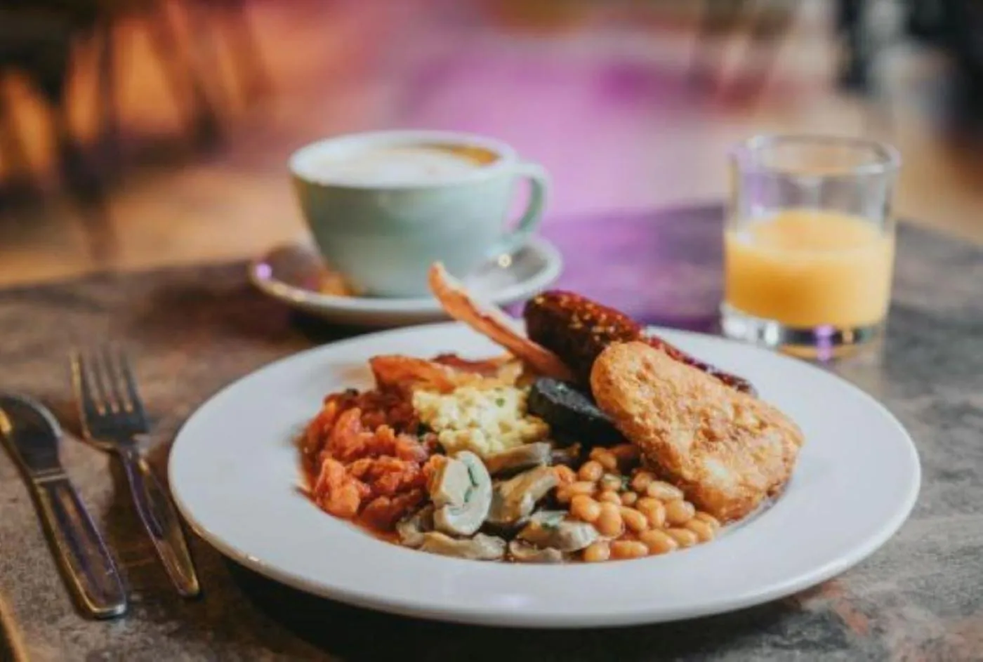 English/Irish breakfast in Kabannas Liverpool