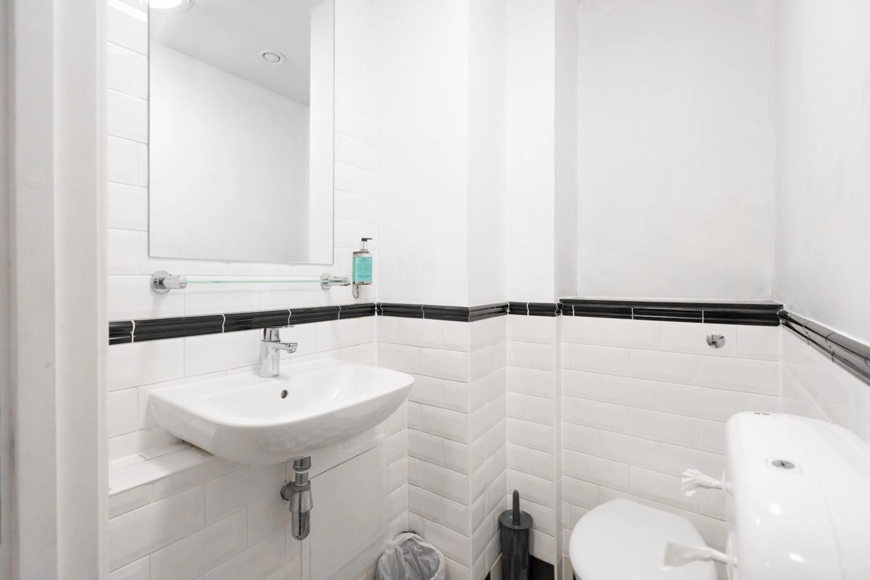 Toilet in Kabannas Liverpool