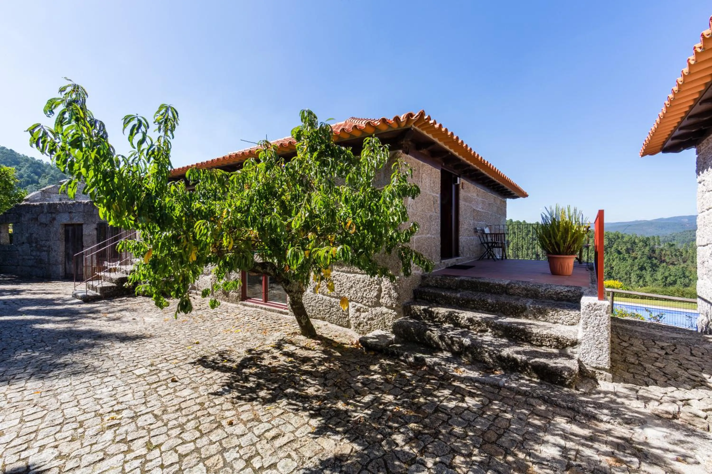 Property building in Quinta da Pousadela - Agroturismo