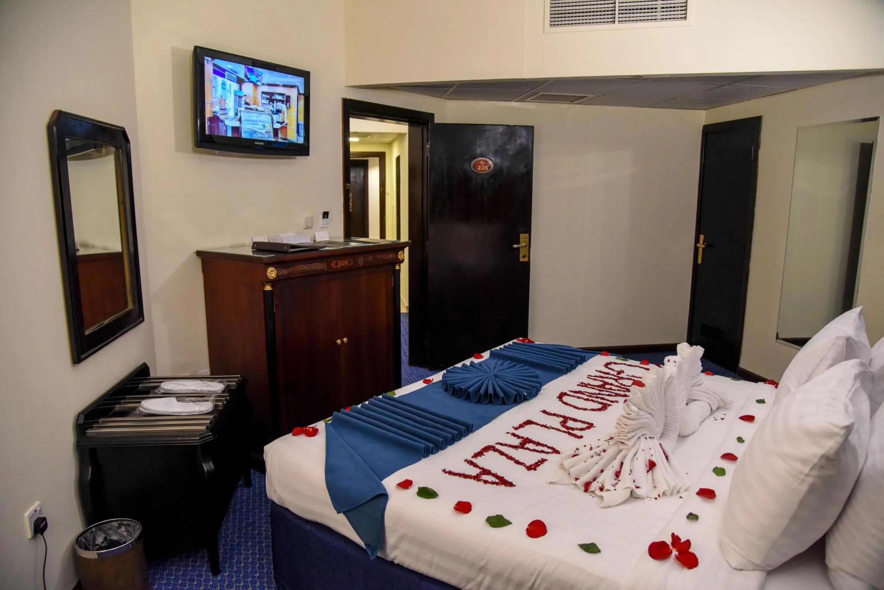 Bedroom, Bed in Grand Plaza Al Madina