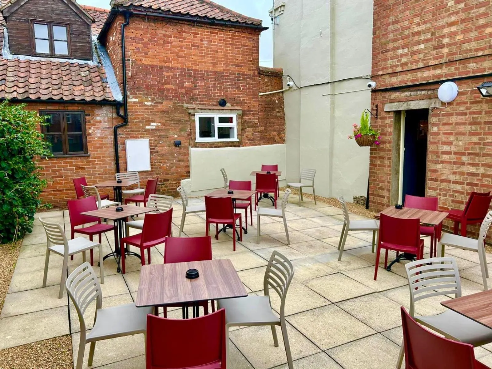 Patio in The Rampant Horse Public House