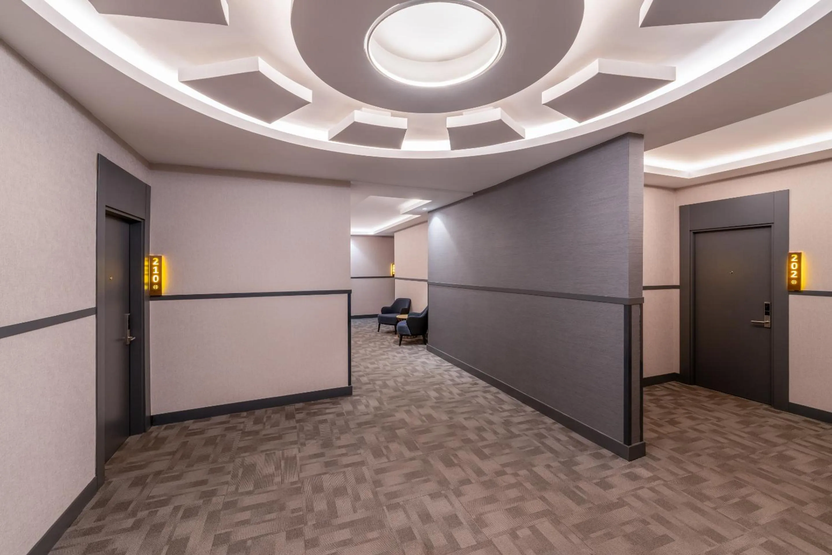 Property building in Best Western Premier Hidden Hills Hotel