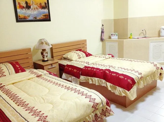 Photo of the whole room, Bed in SK Muang Thong Thani