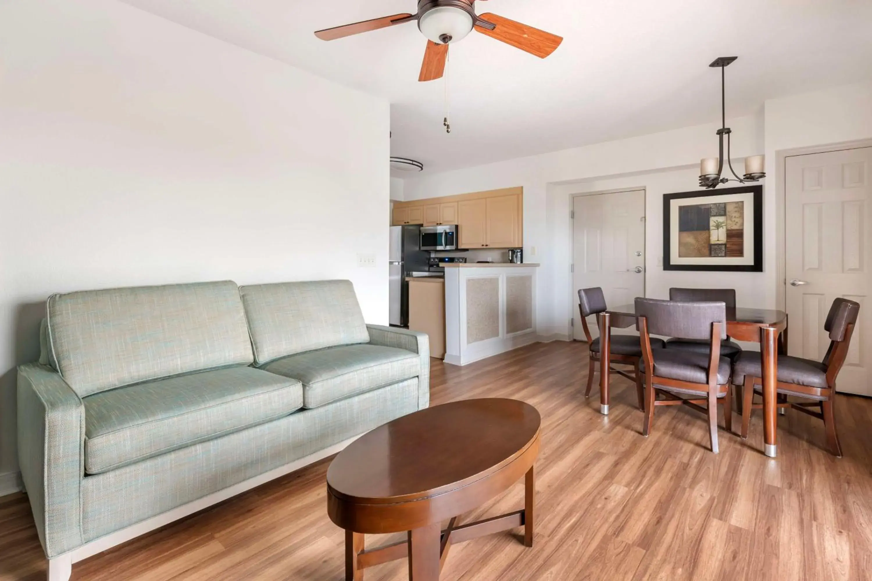 Living room in Hilton Vacation Club Aqua Sol Orlando West Living room in Hilton Vacation Club Aqua Sol Orlando West