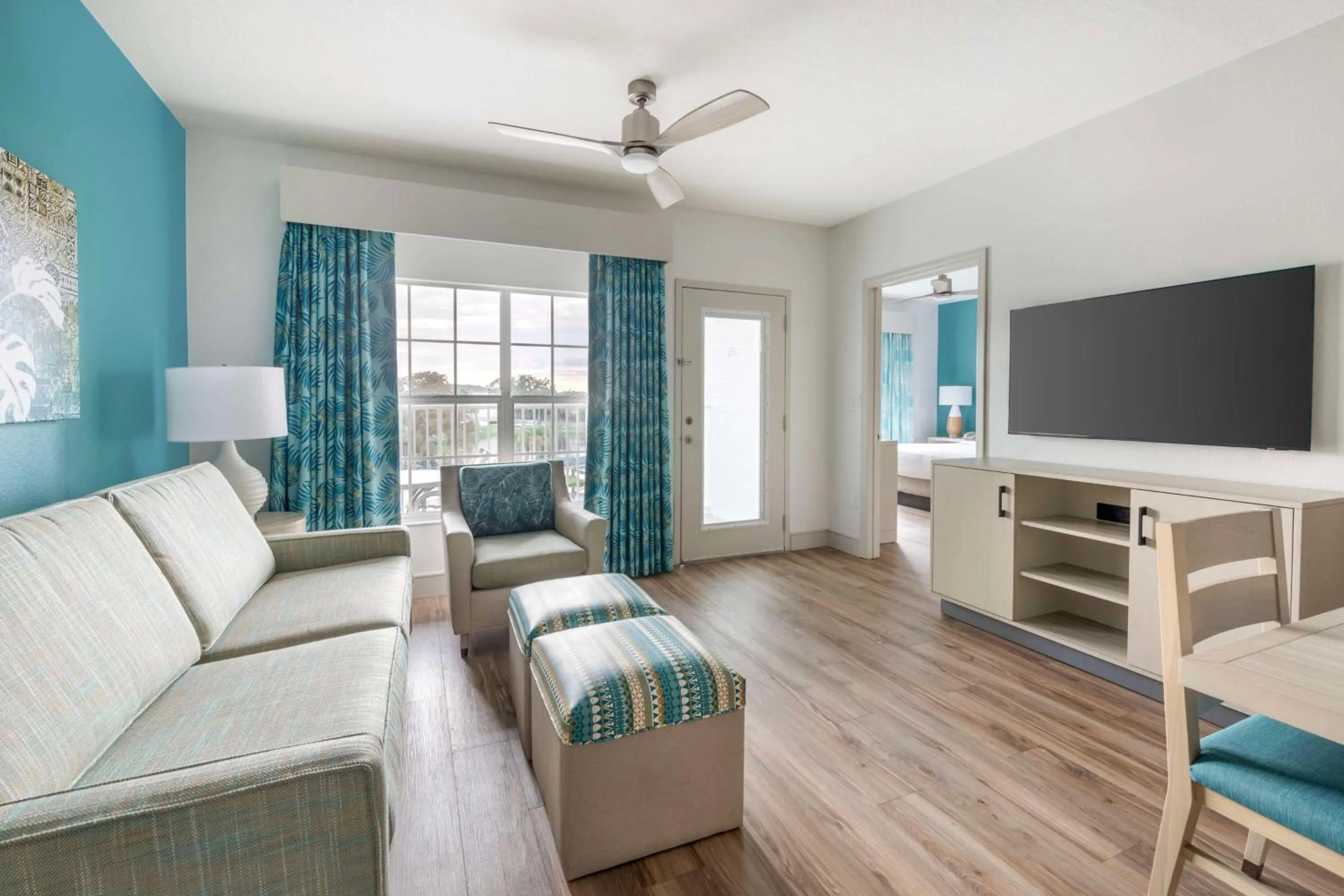 Living room in Hilton Vacation Club Aqua Sol Orlando West