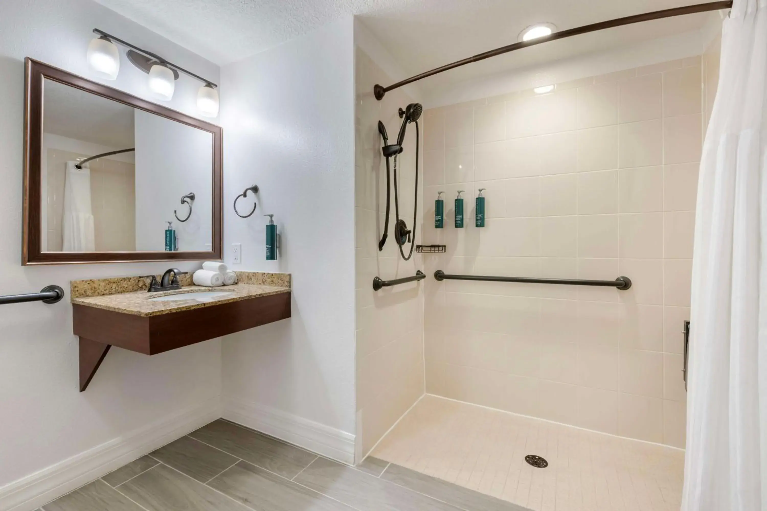 Bathroom in Hilton Vacation Club Aqua Sol Orlando West Bathroom in Hilton Vacation Club Aqua Sol Orlando West