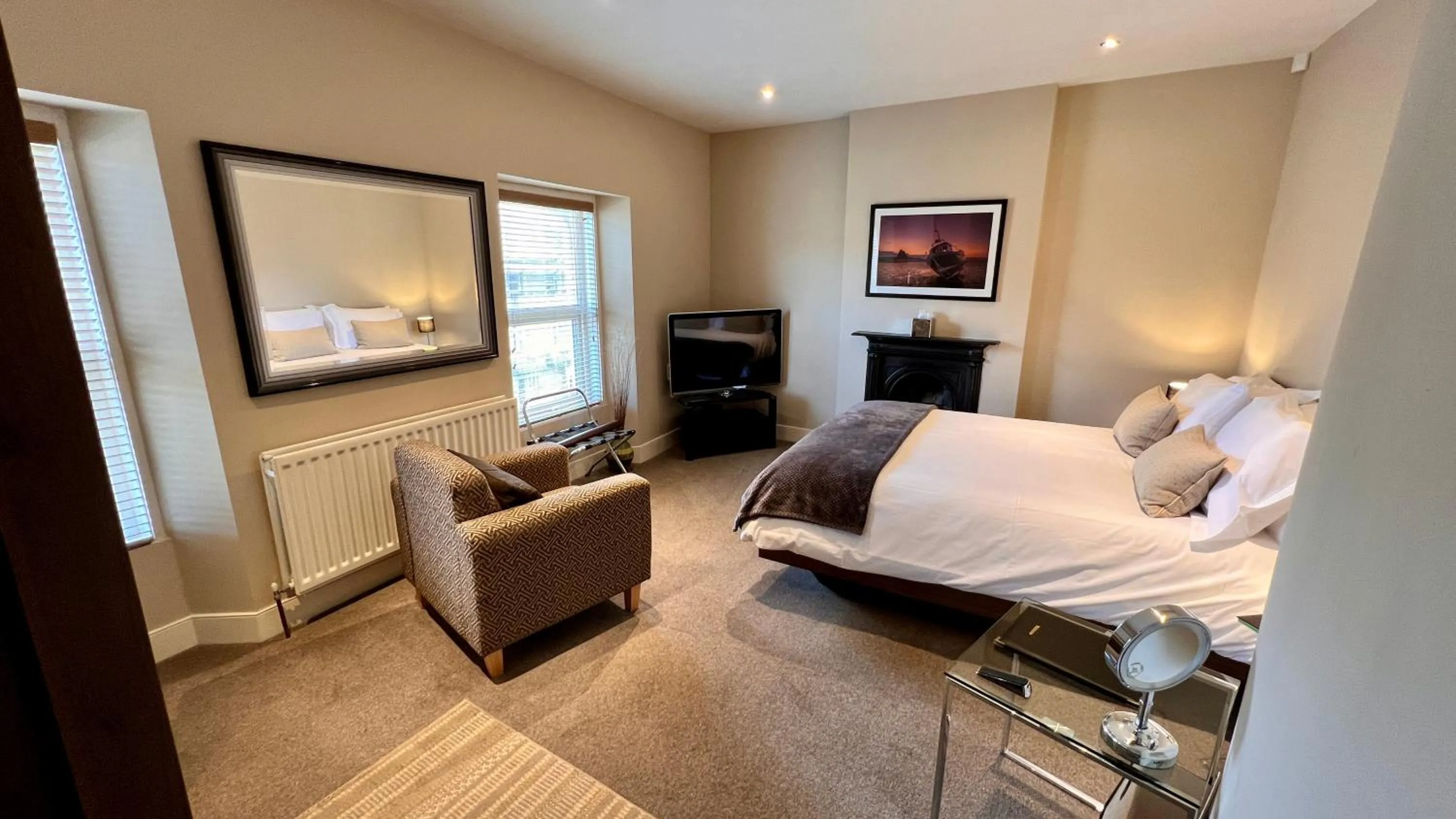 Deluxe Double Room with Balcony in Tate House