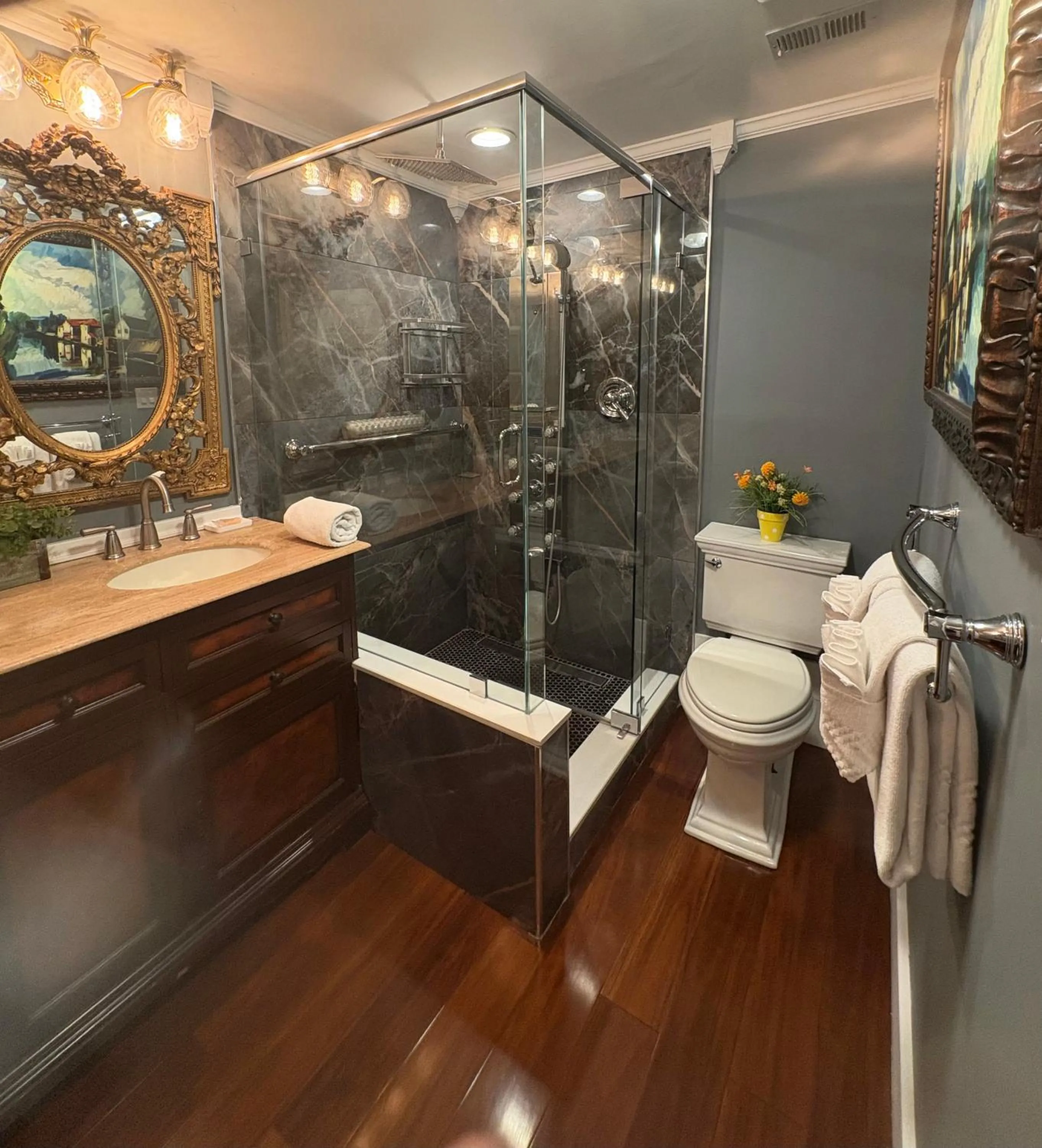 Casablanca Inn on the Bay