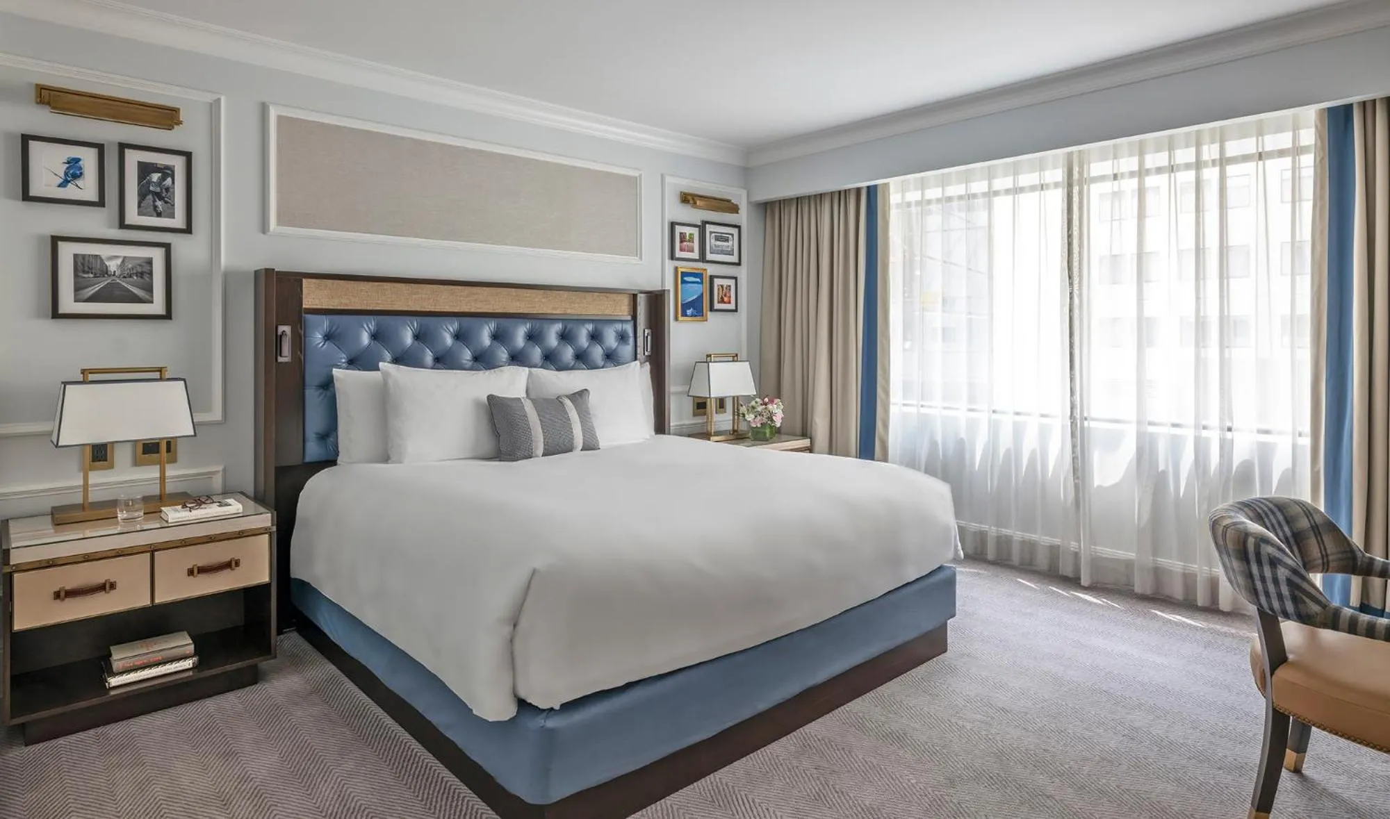 Bed in The Langham, Boston