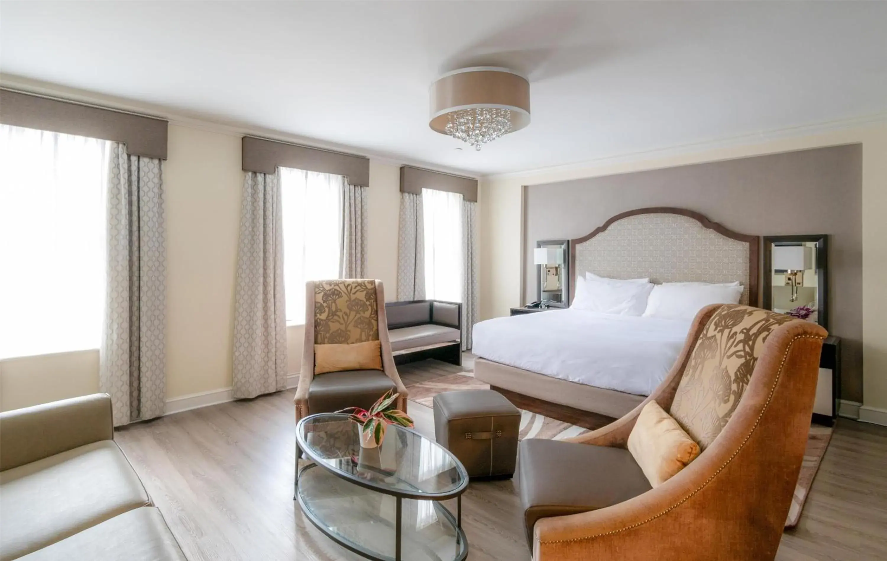 Photo of the whole room, Bed in Park South Hotel, part of JdV by Hyatt Photo of the whole room, Bed in Park South Hotel, part of JdV by Hyatt